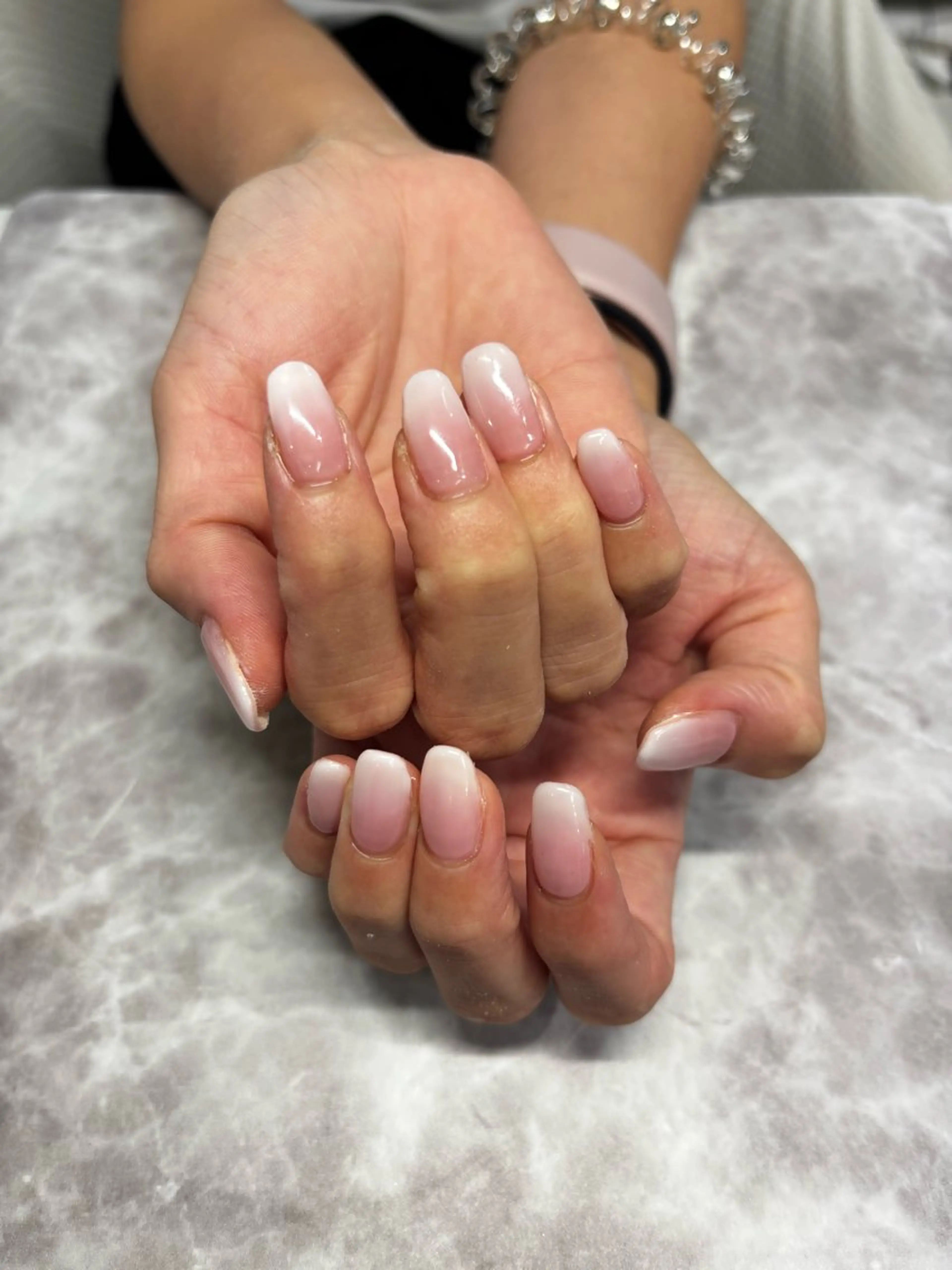 ネイル 長坂 若菜のネイルデザイン