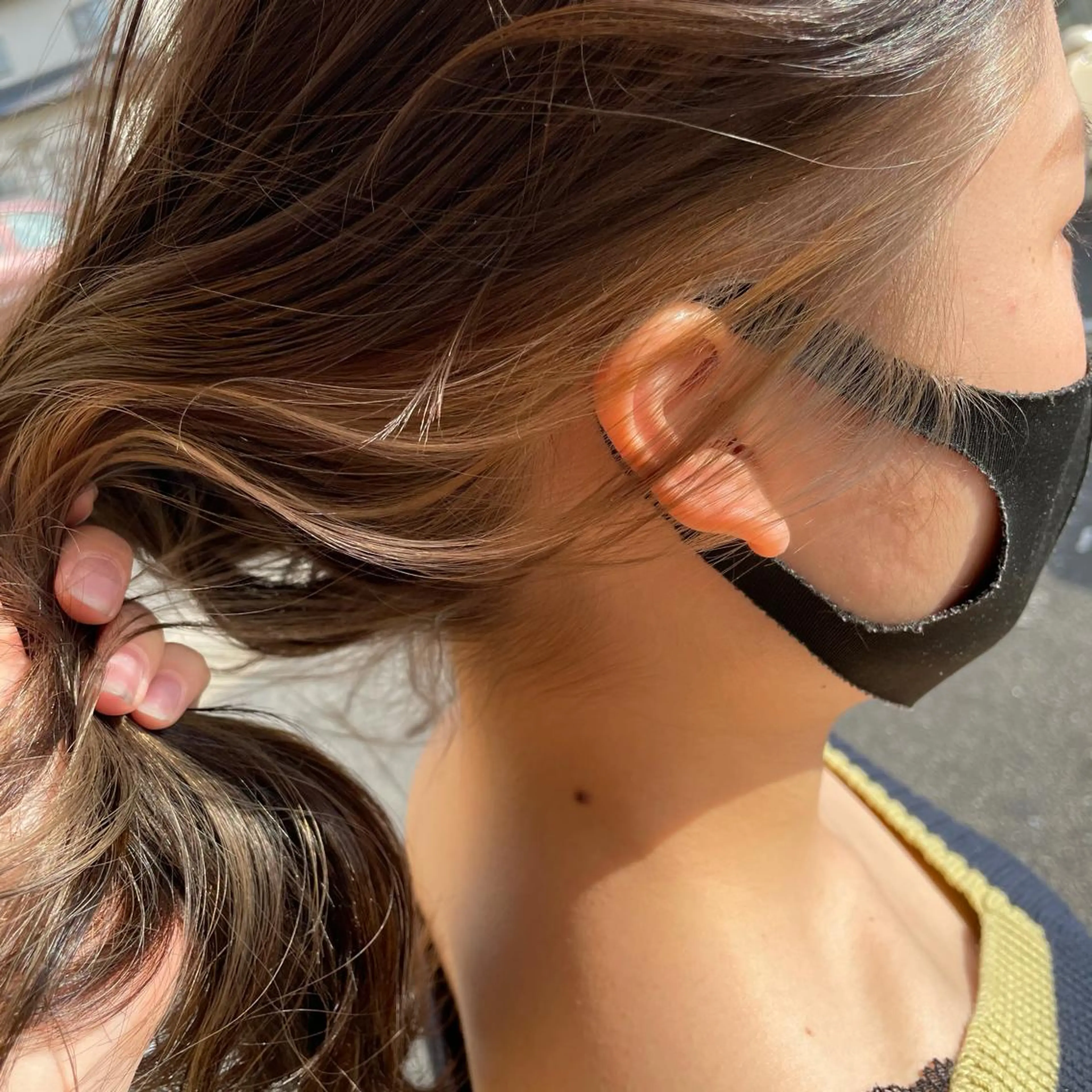 🍓イヤリングカラー🍓(ブリーチ込み)の写真