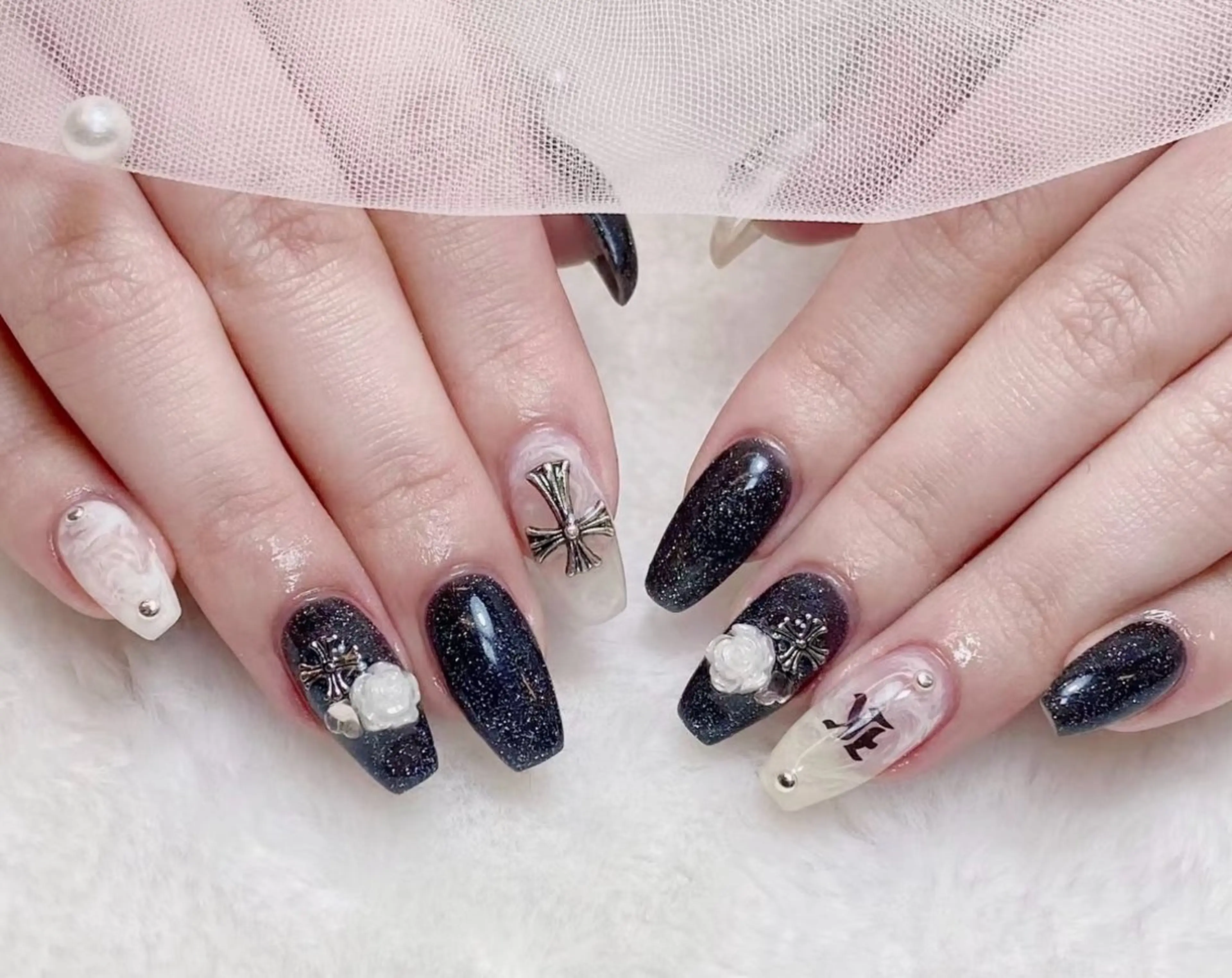 ネイル アートネイル べっ甲ネイル チークネイル 成人式 長さ出し ハンドネイル ハンドケア For you. Nail Salonのネイルデザイン