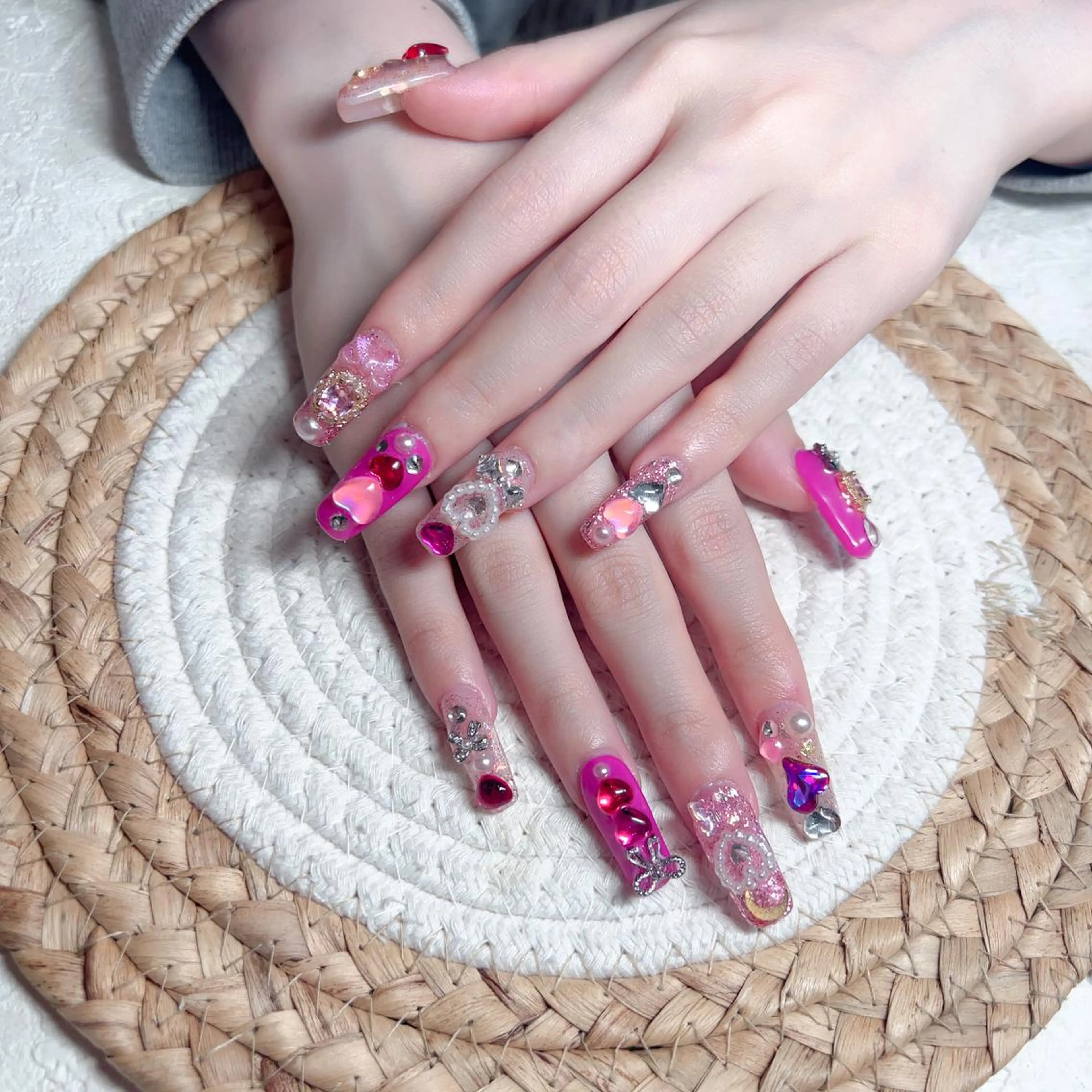 ネイル M🌷nail 長さだし専門店のネイルデザイン