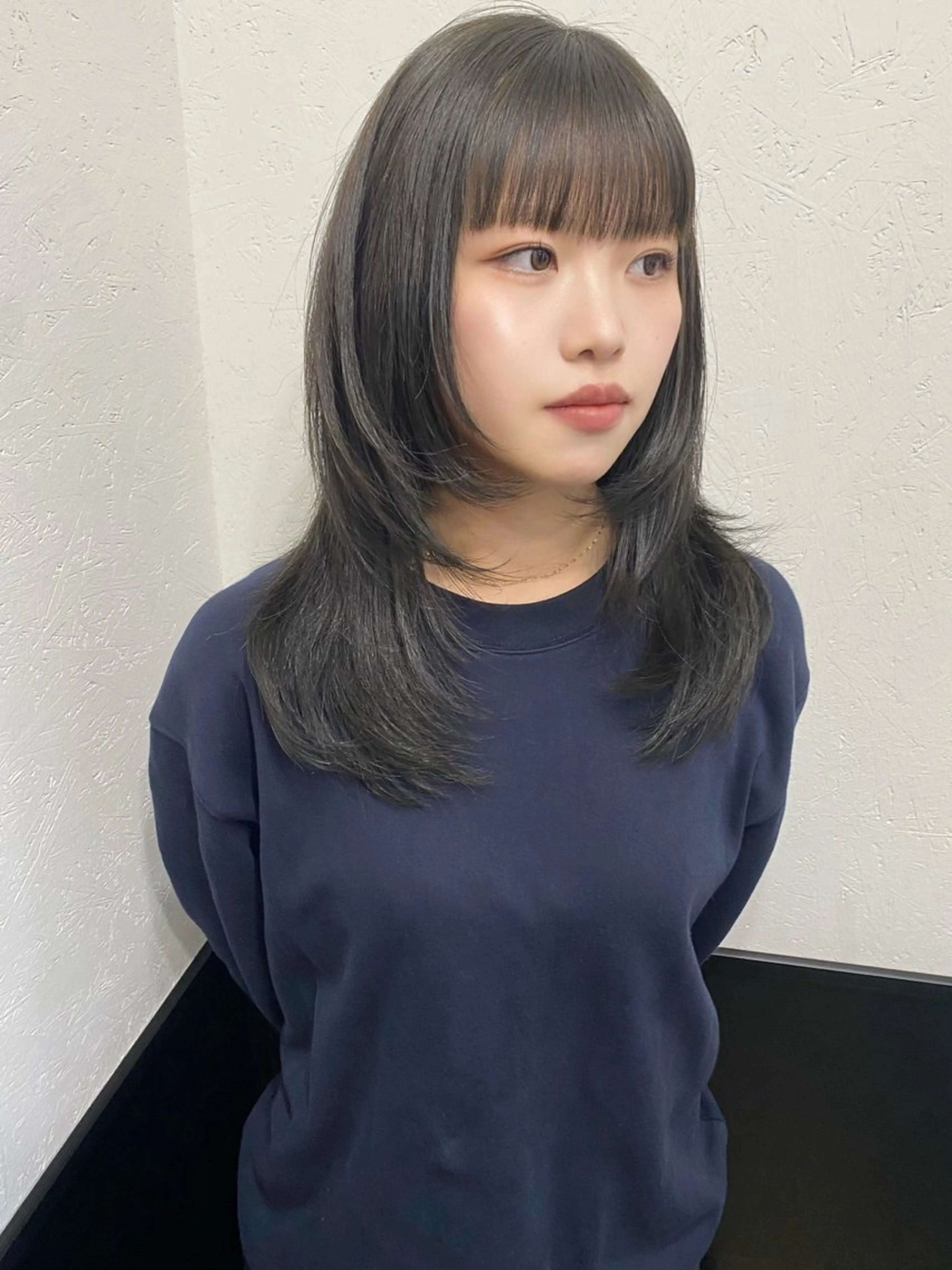 セミロング カラー 渋谷🖤 艶髪🖤透明感カラーのヘアスタイル