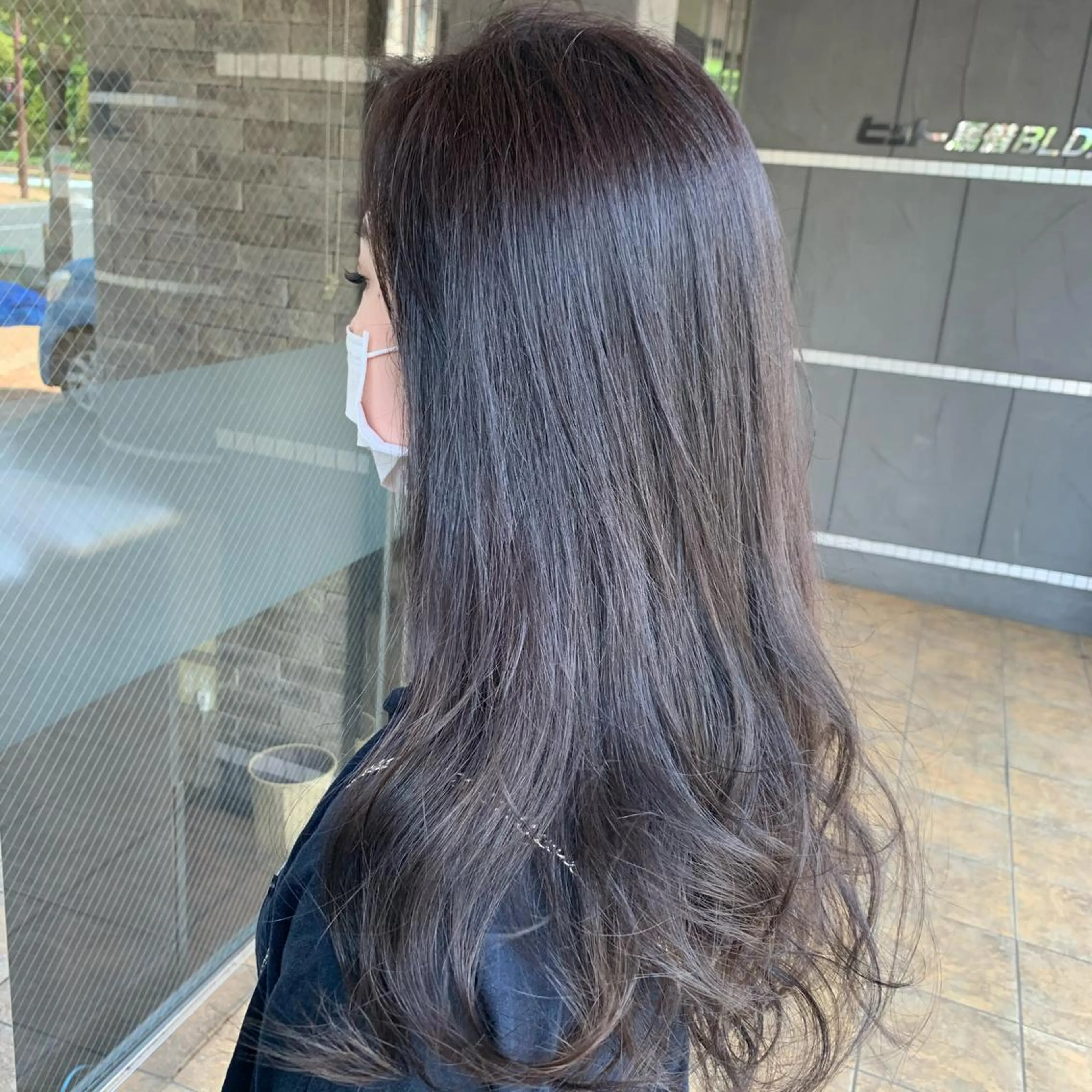 ロング カラー HairDesign Azurのヘアスタイル