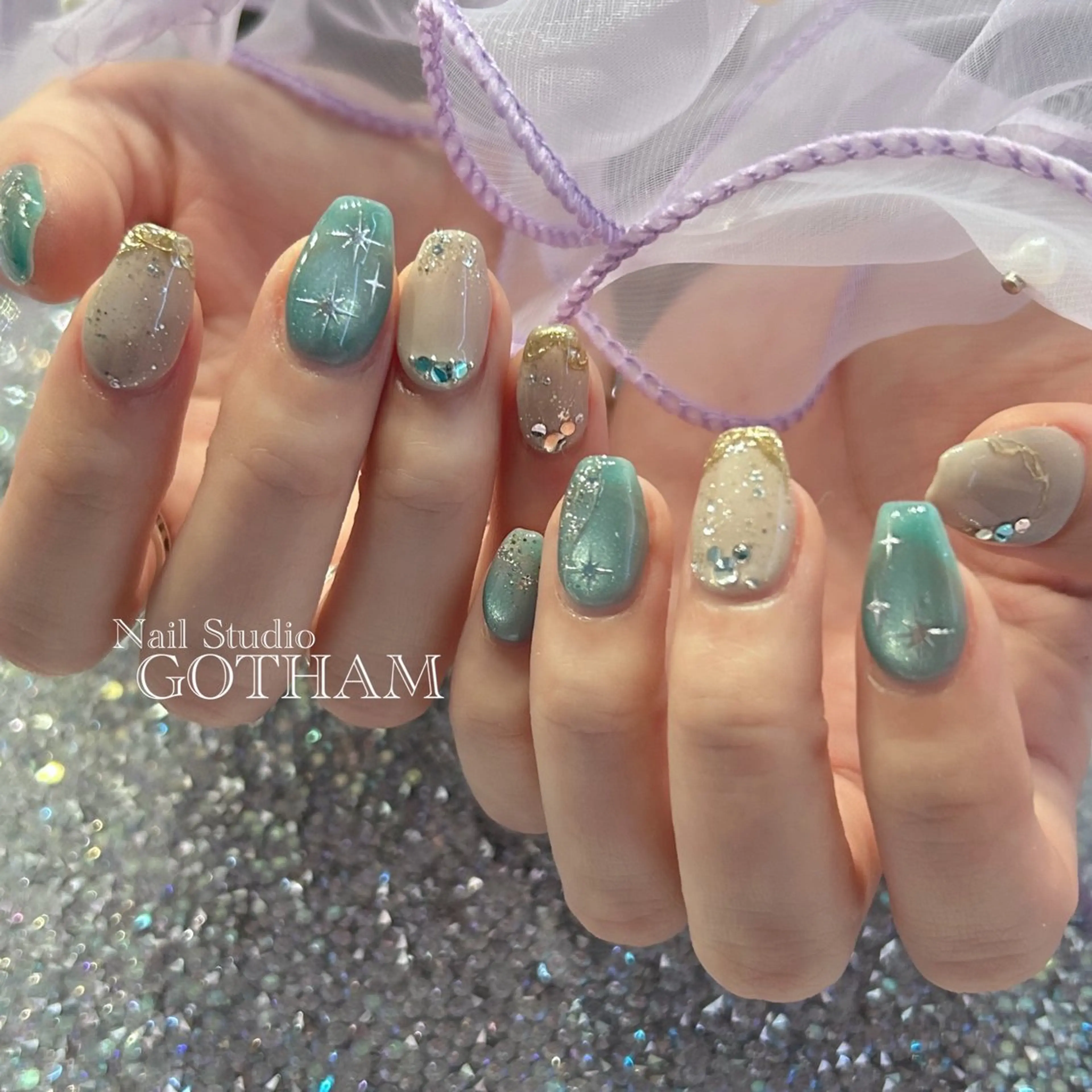 ネイル ハンドネイル 高円寺駅からすぐ🌈 ネイルGOTHAMのネイルデザイン