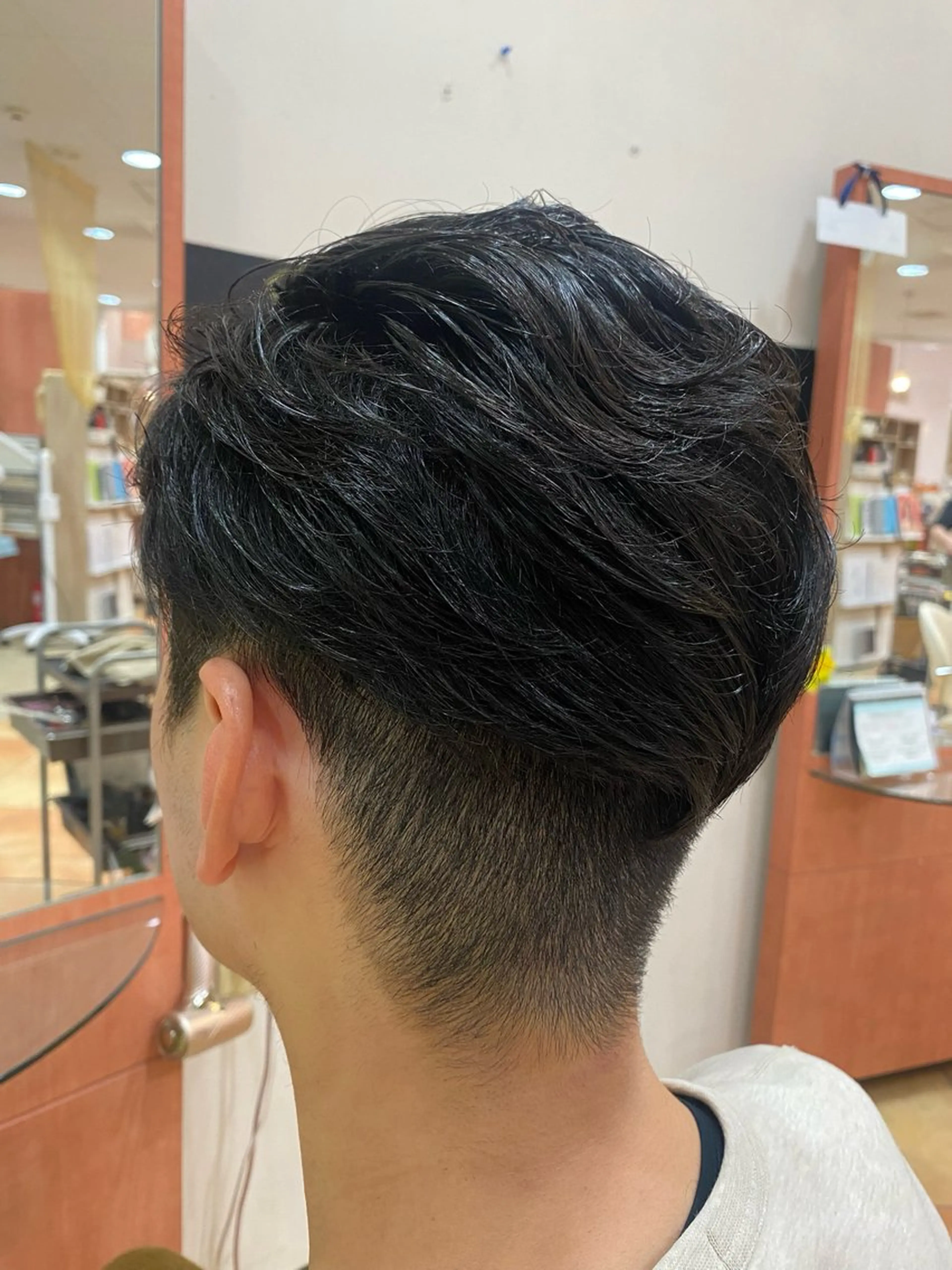 ショート メンズ マッシュ 刈り上げ カット メンズ特化/小山 祐輔のヘアスタイル