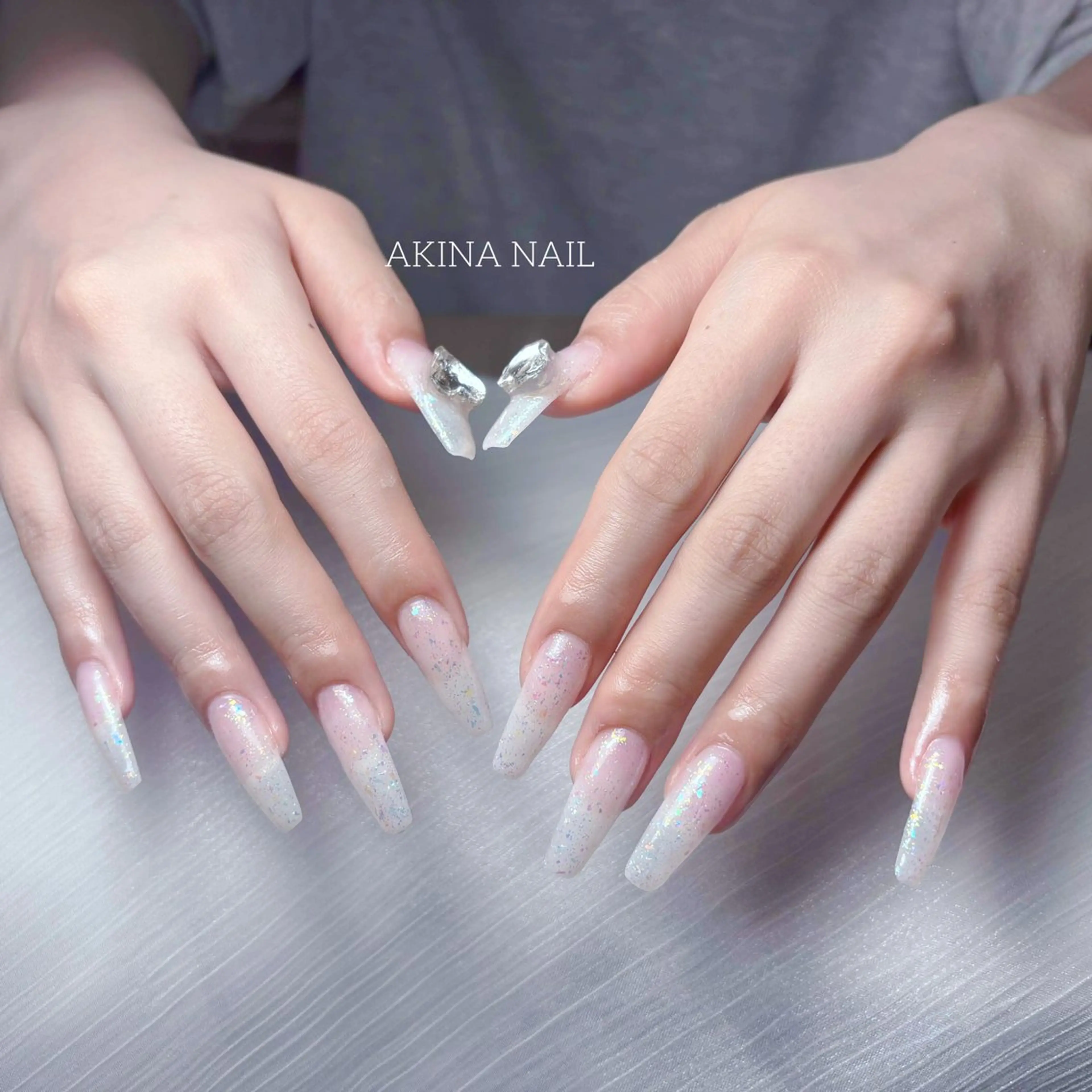 ネイル ストーンネイル ハンドネイル Akina Nailのネイルデザイン