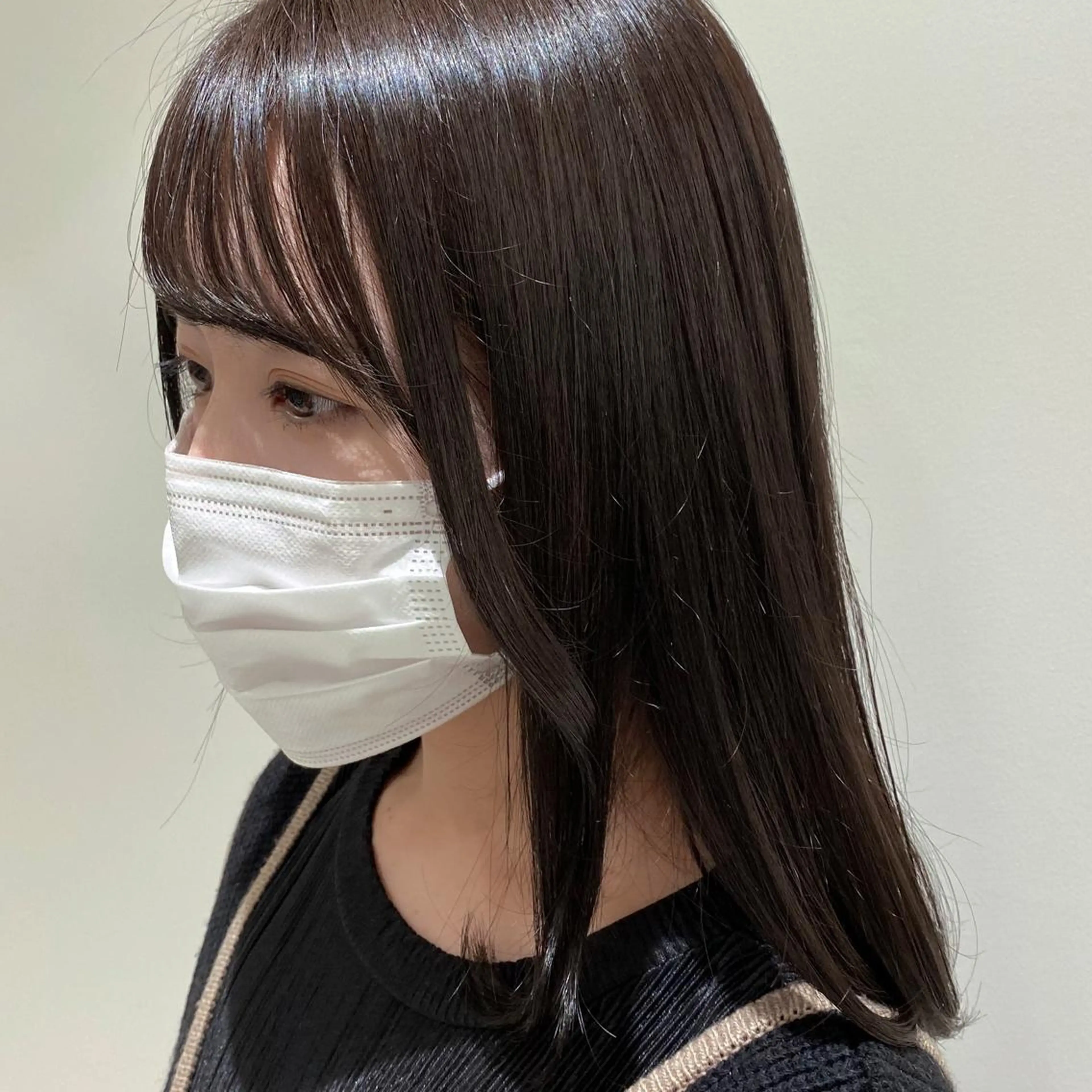 ミディアム equal銀座 黒田💚のヘアスタイル