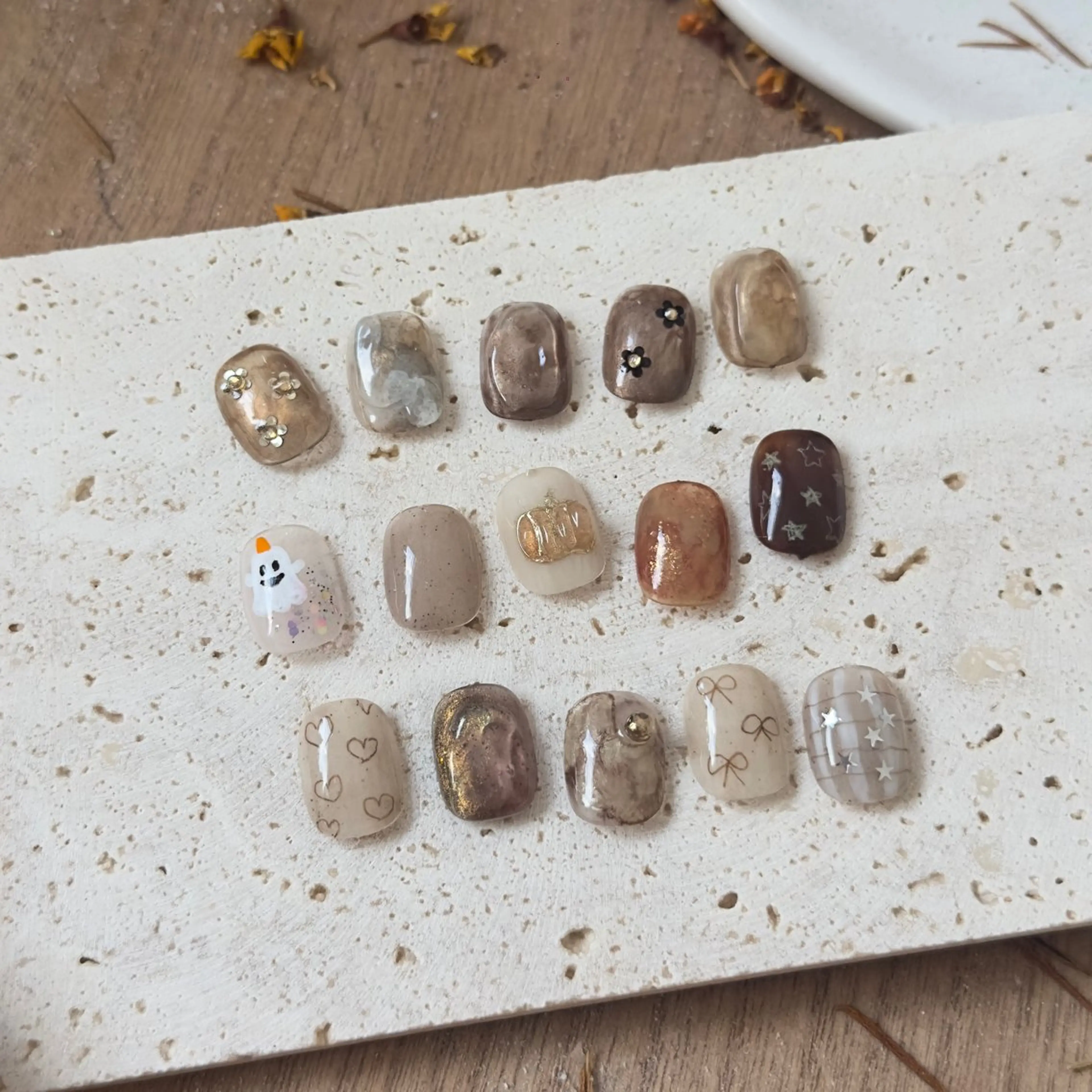 ネイル ハンドネイル 🎀フェイ フェイ🫧💗のネイルデザイン