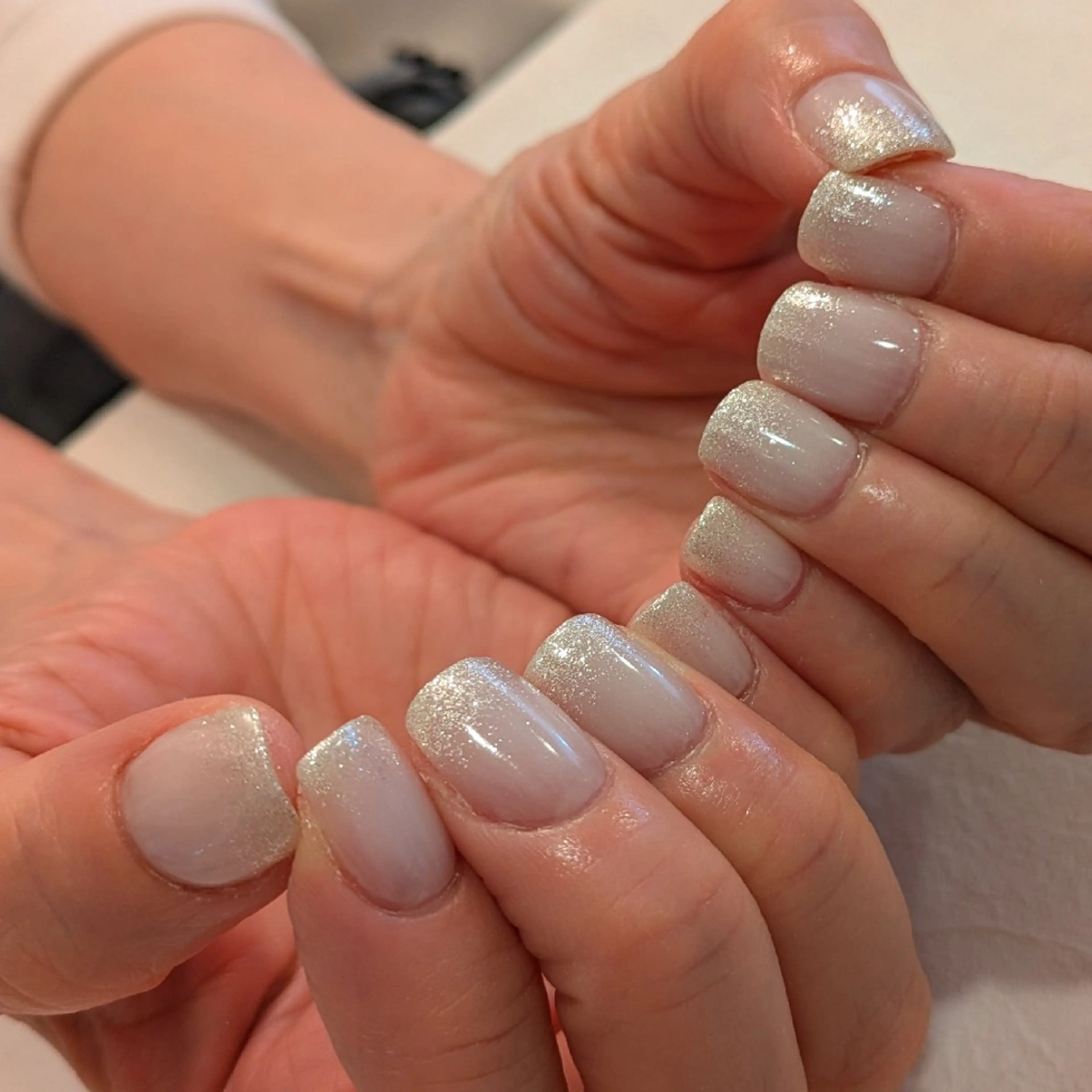 ネイル ラメ(グリッター) ジェヌインネイル 河内のネイルデザイン