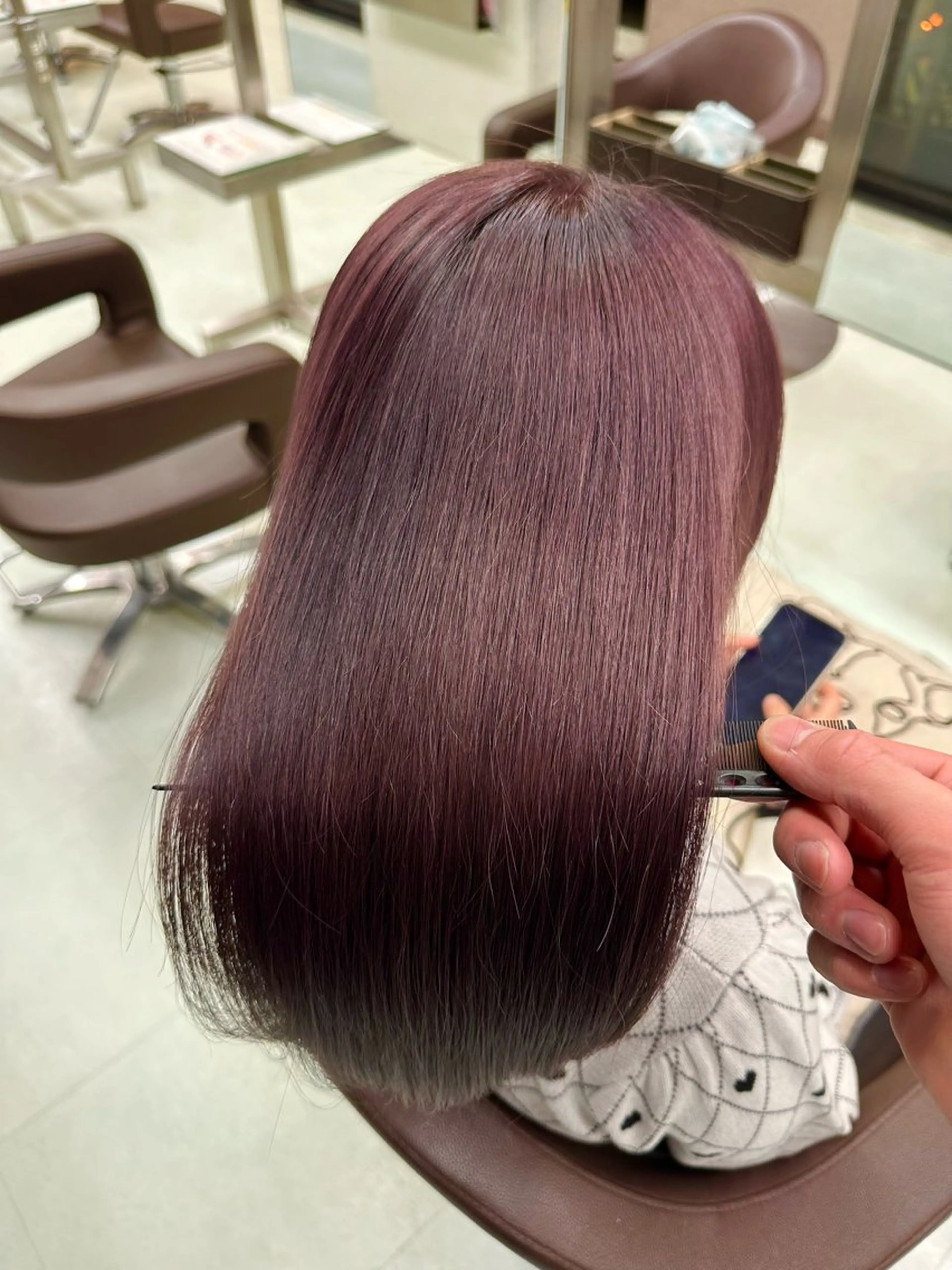 ロング カラー 新井優馬｜縮毛矯正/ 地毛風ストレートのヘアスタイル