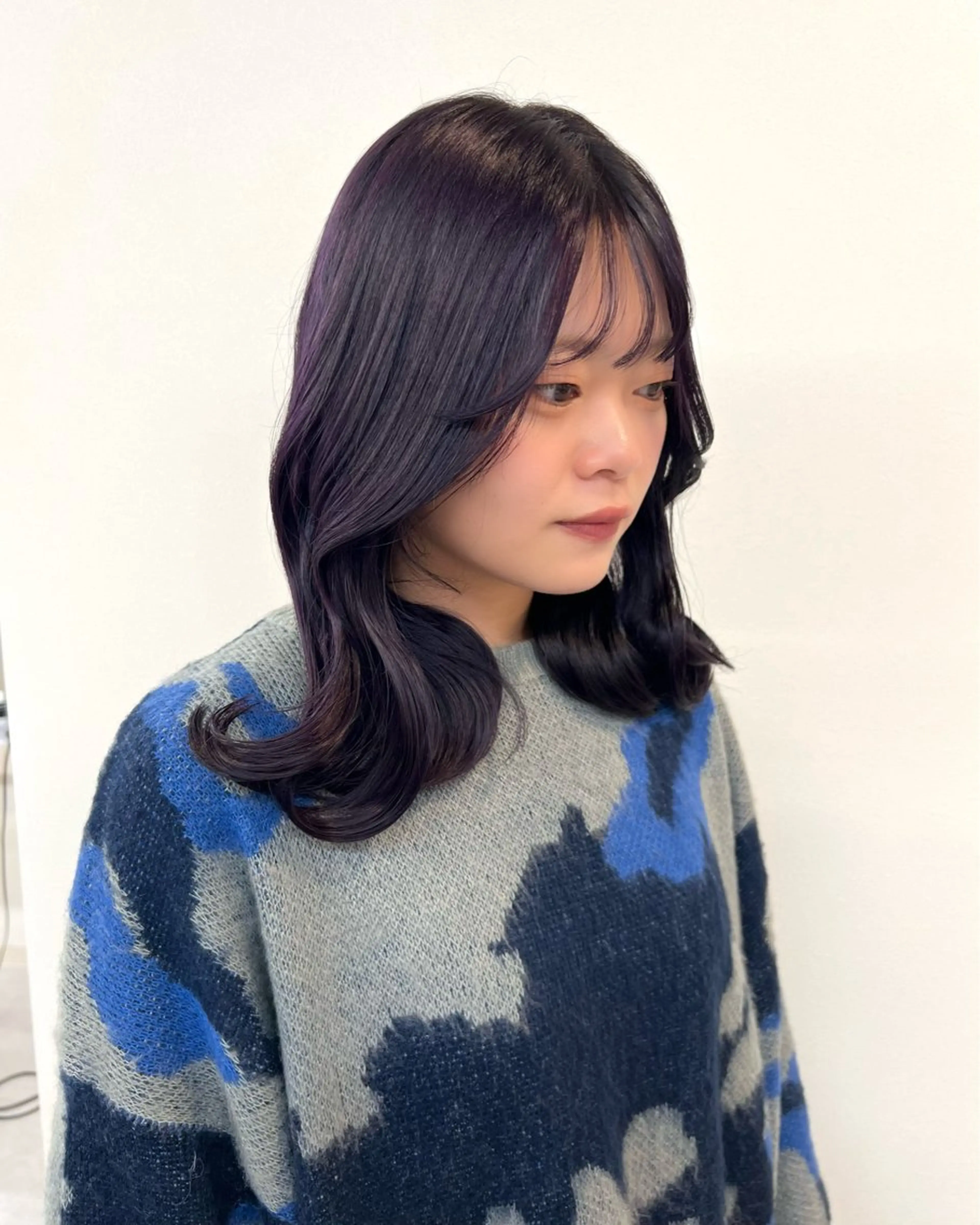 ミディアム カラー ブリーチ カシス ディープラベンダー ラベンダーカラー ピンクカラー ヘアカラー ブリーチカラー🦋‪ 田中さくらのヘアスタイル
