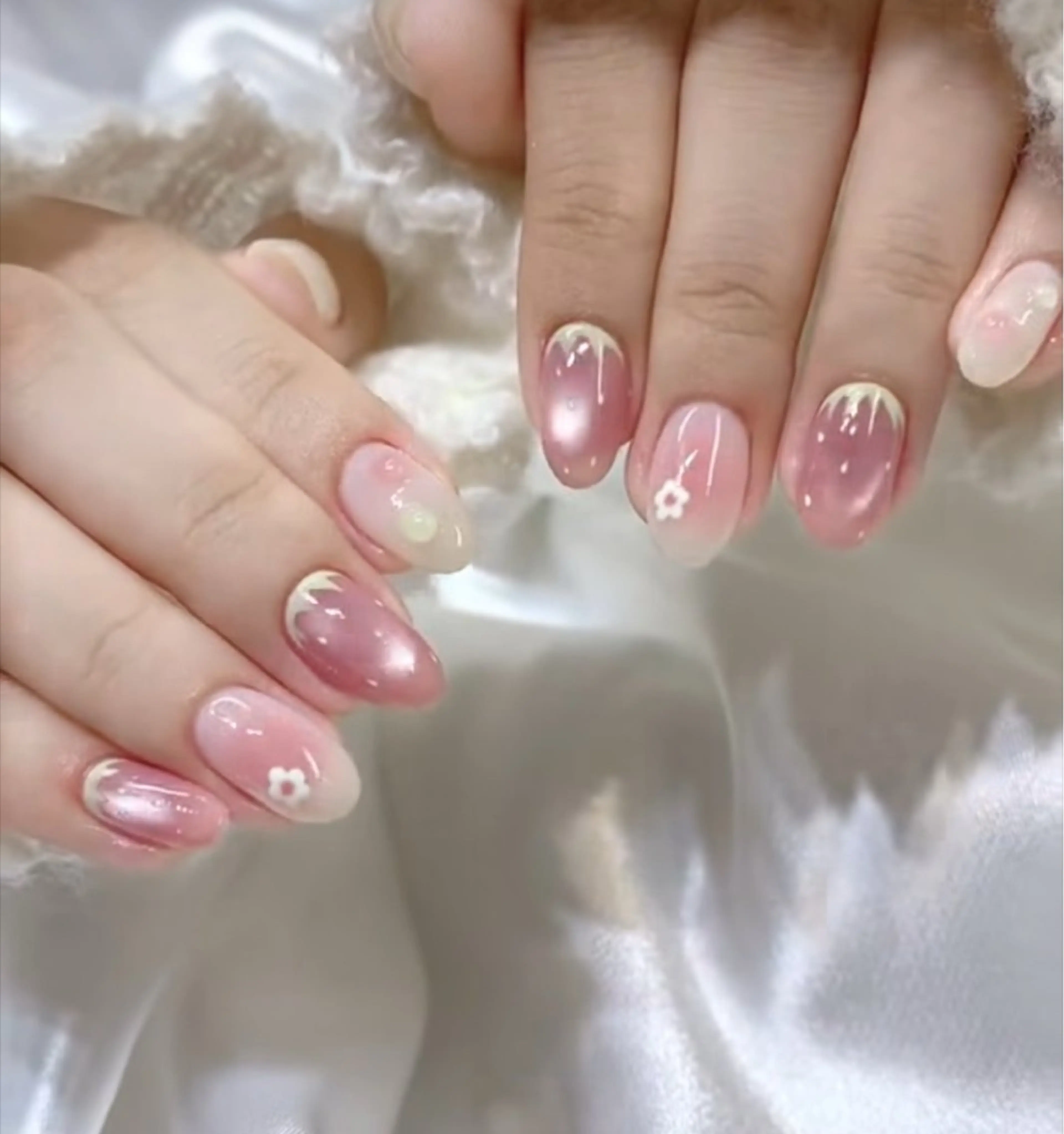 ネイル ヒナネイルサロン所属・Hina ネイルサロンのネイルデザイン