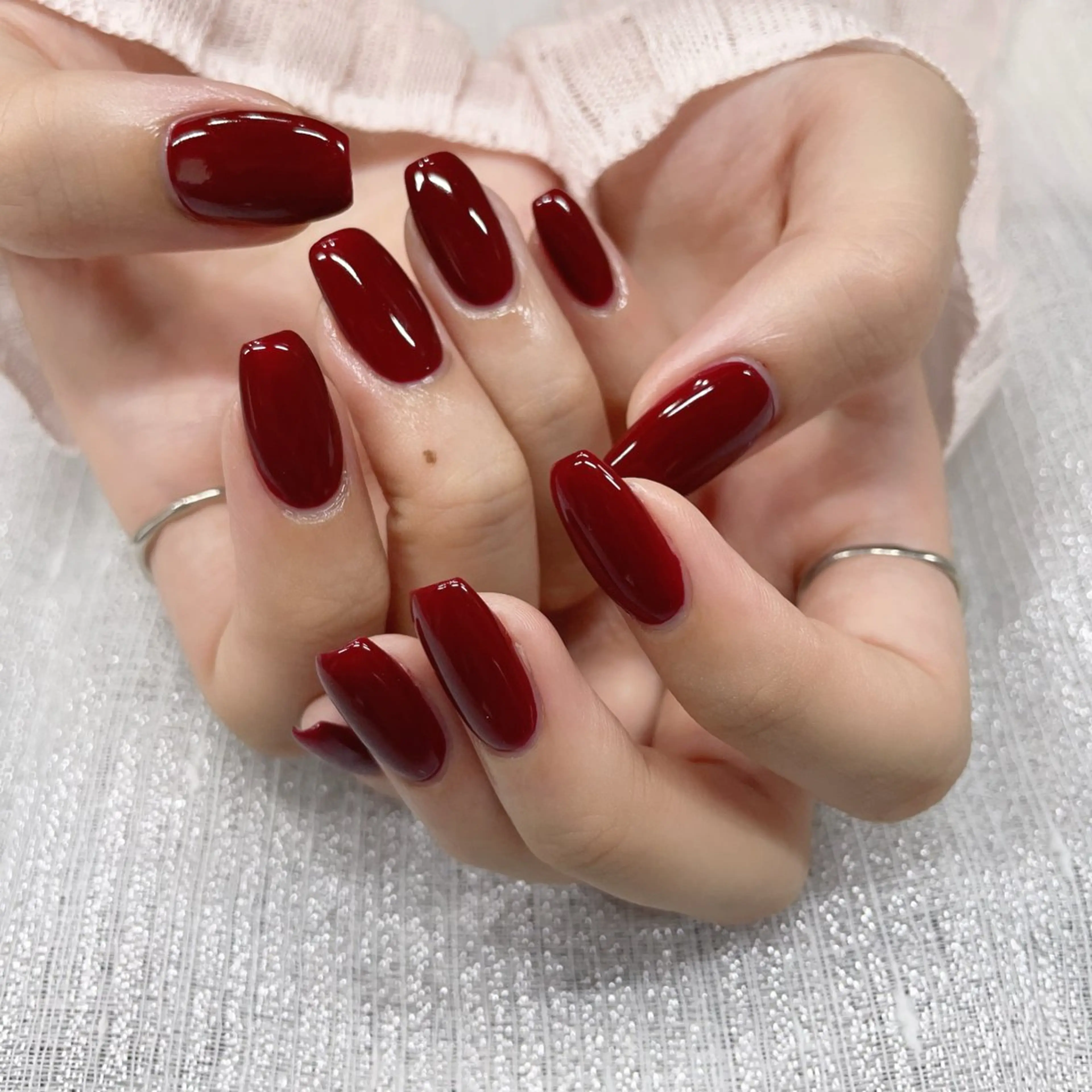 ネイル 赤色 林 ✨syousyouのネイルデザイン