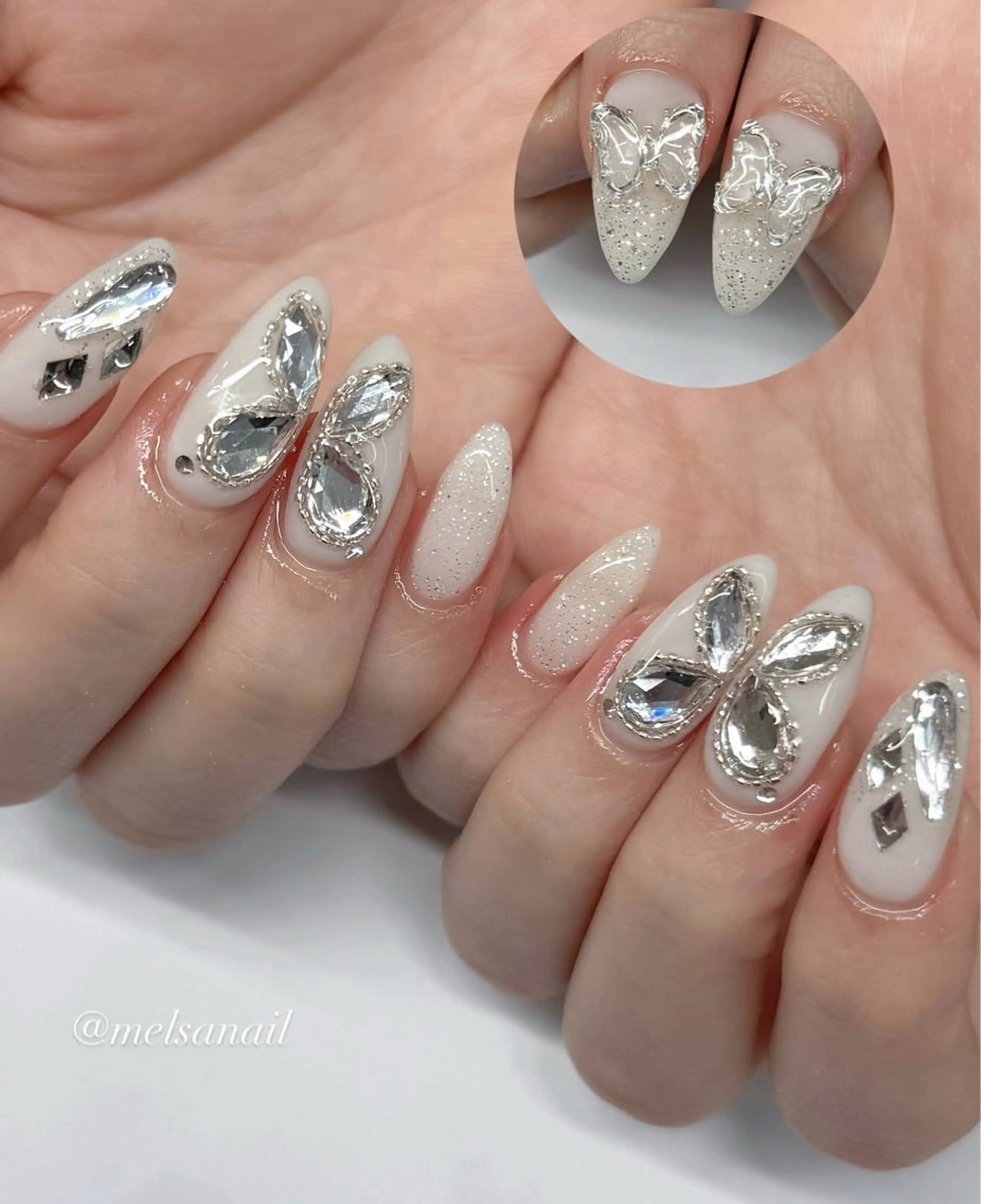 ネイル キラキラネイル マグネットネイル ぷっくりネイル 春ネイル ワンホンネイル ハンドネイル Lyna 池袋のネイルデザイン