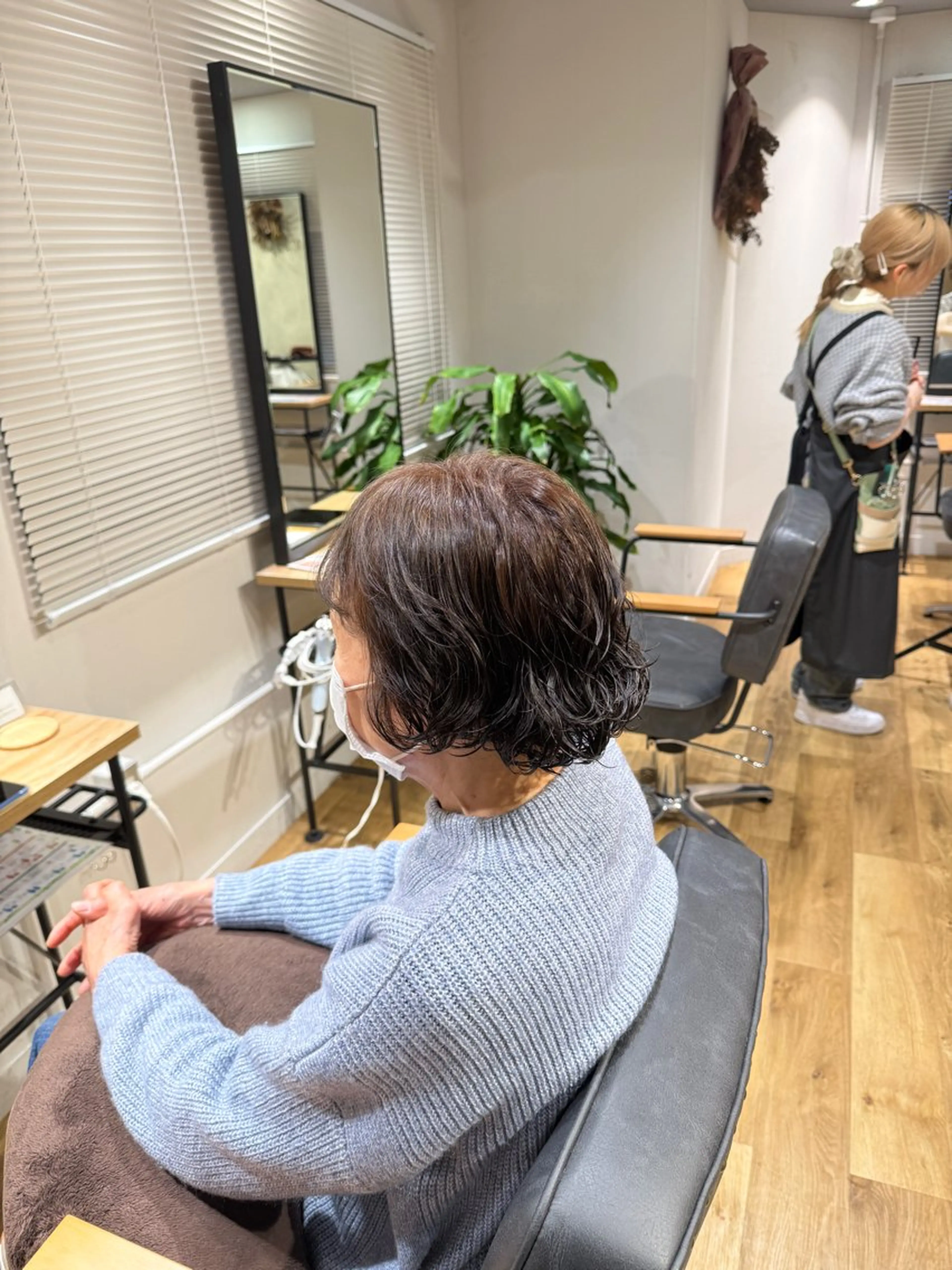 ミディアム カラー アッシュ アッシュブラウン ブラウンカラー ヘアカラー 中村 凜のヘアスタイル
