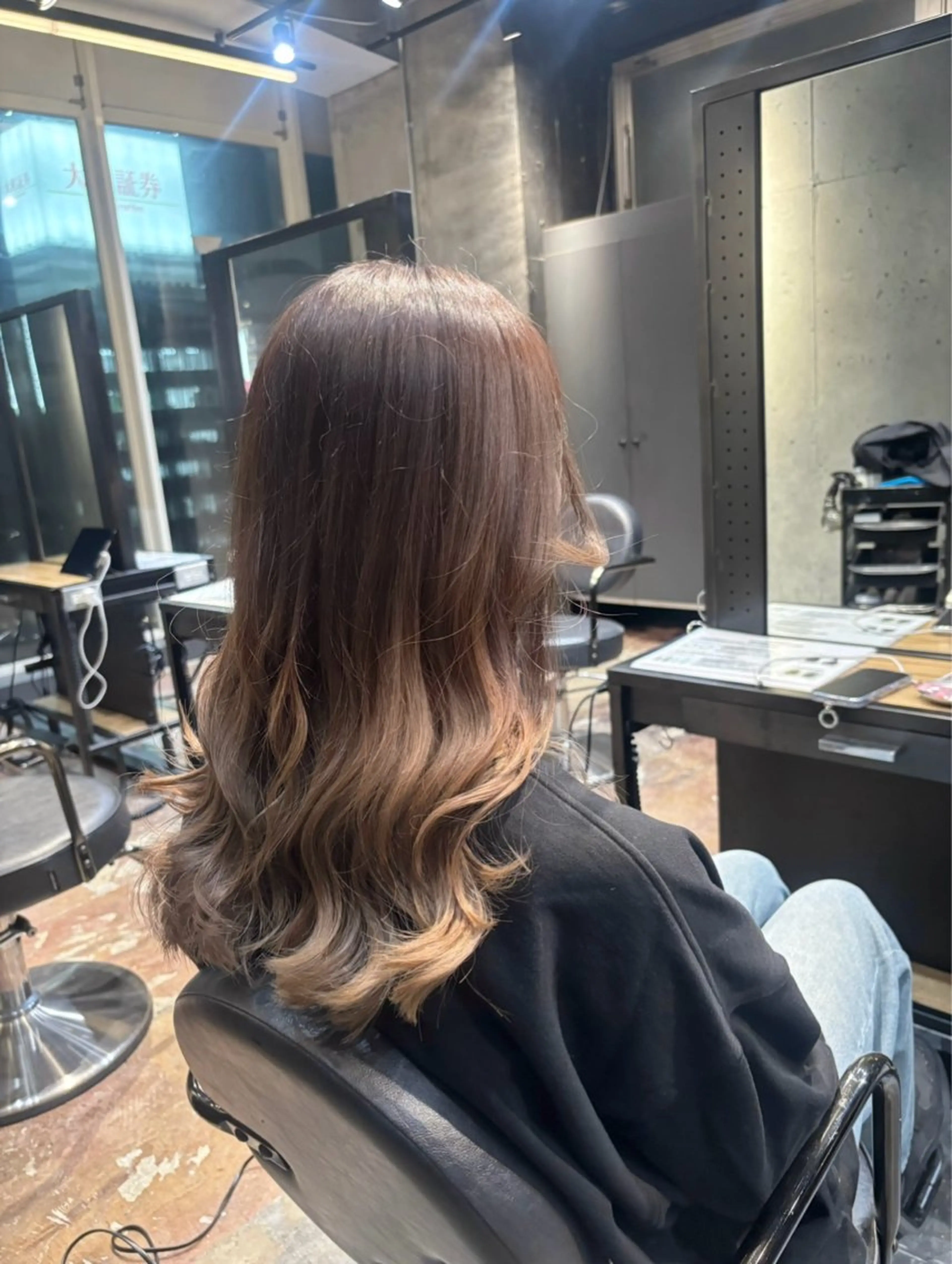 ロング ヘアカラー 透明感カラー/ 矯正/まな⭐️のヘアスタイル