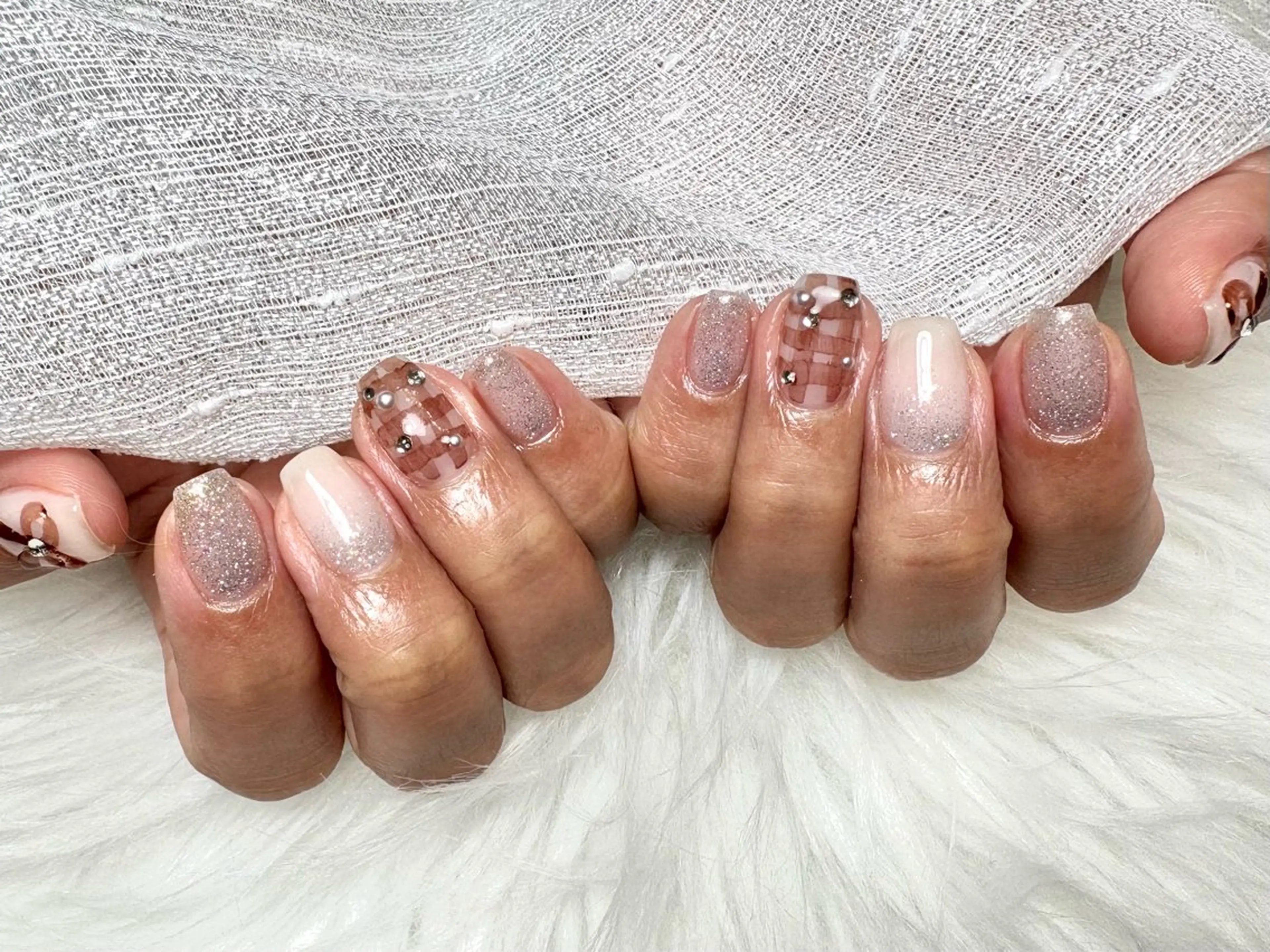 ネイル ハンドネイル Eclat［ｴｸﾗ］ Yuriのネイルデザイン