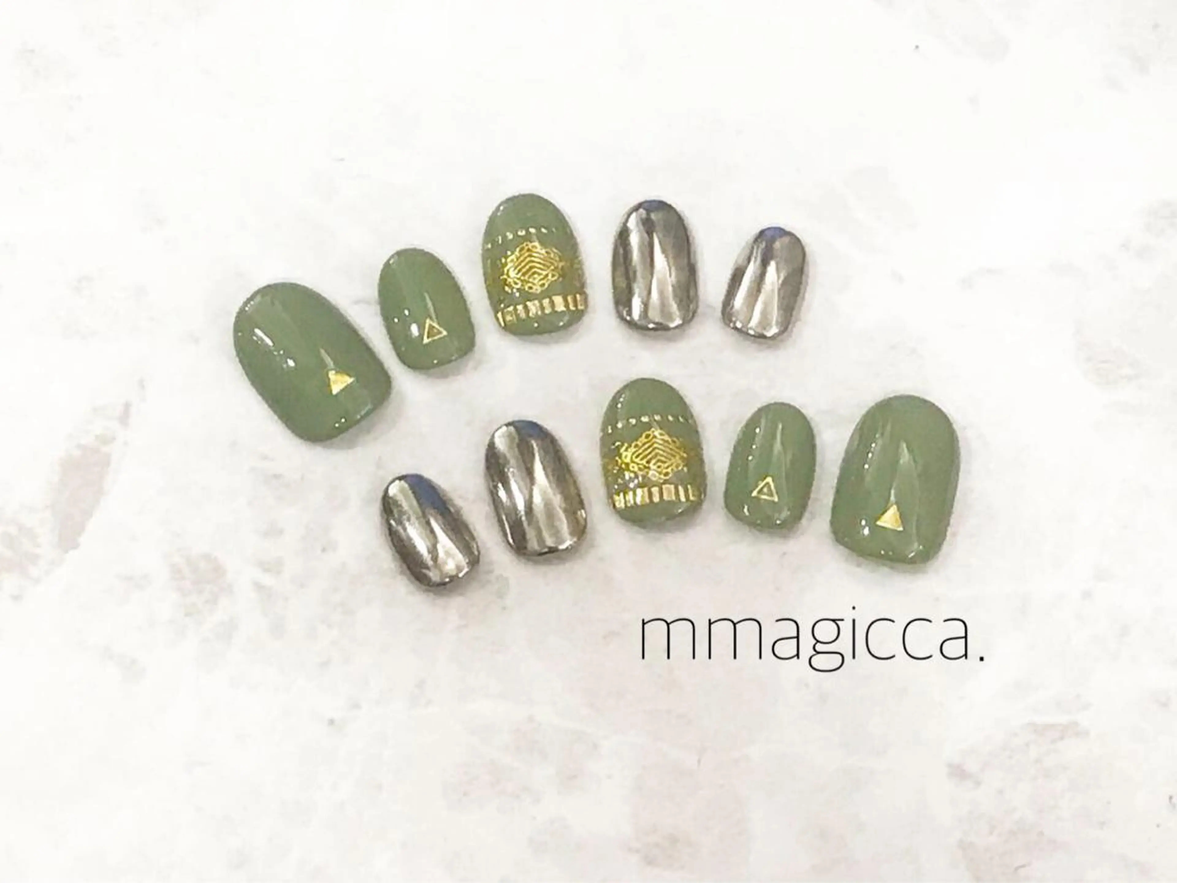 ネイル ジェルネイル mmagicca. 【 まじか. 】のネイルデザイン