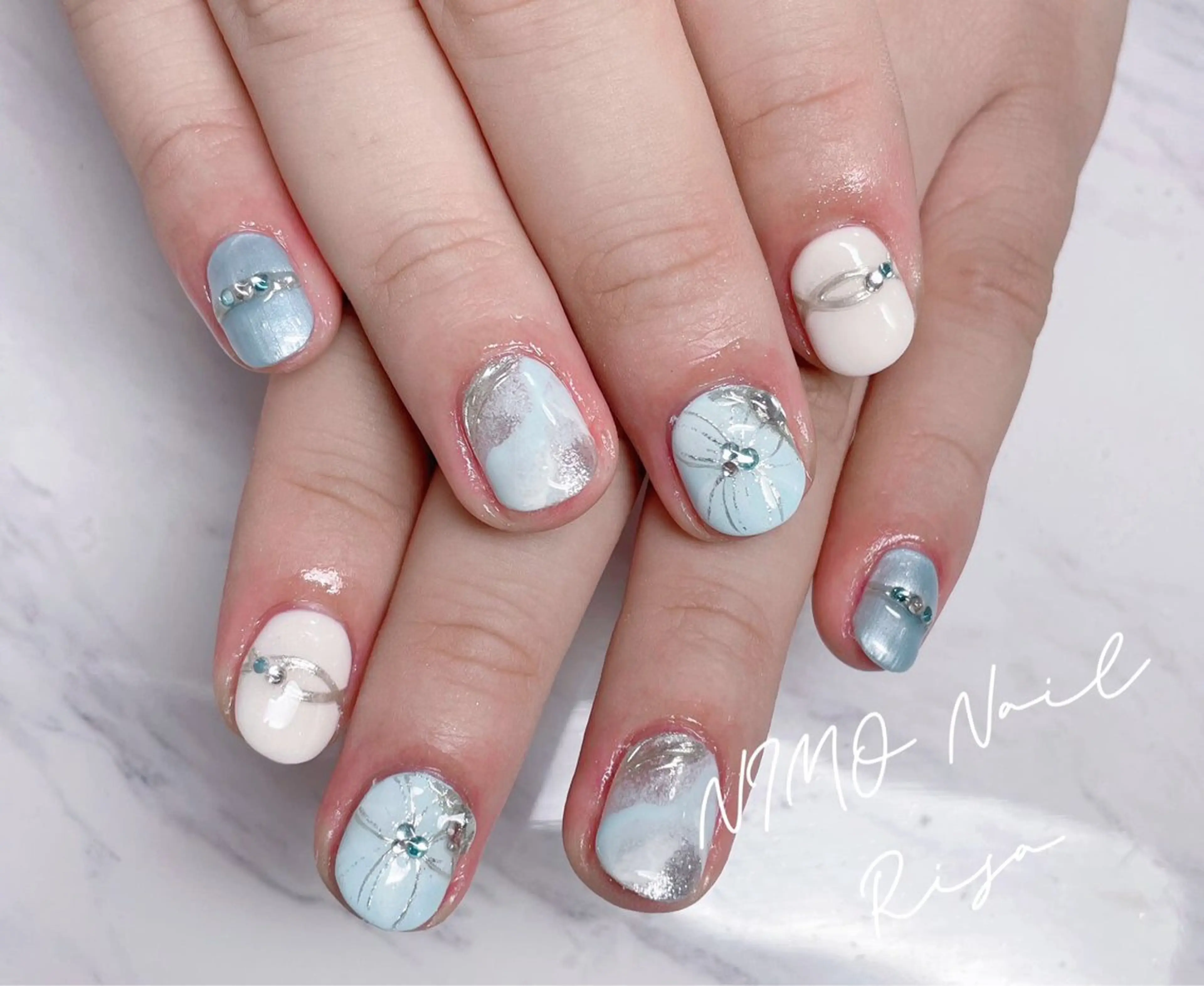 ネイル ハンドネイル RI SA☀️ リサのネイルデザイン