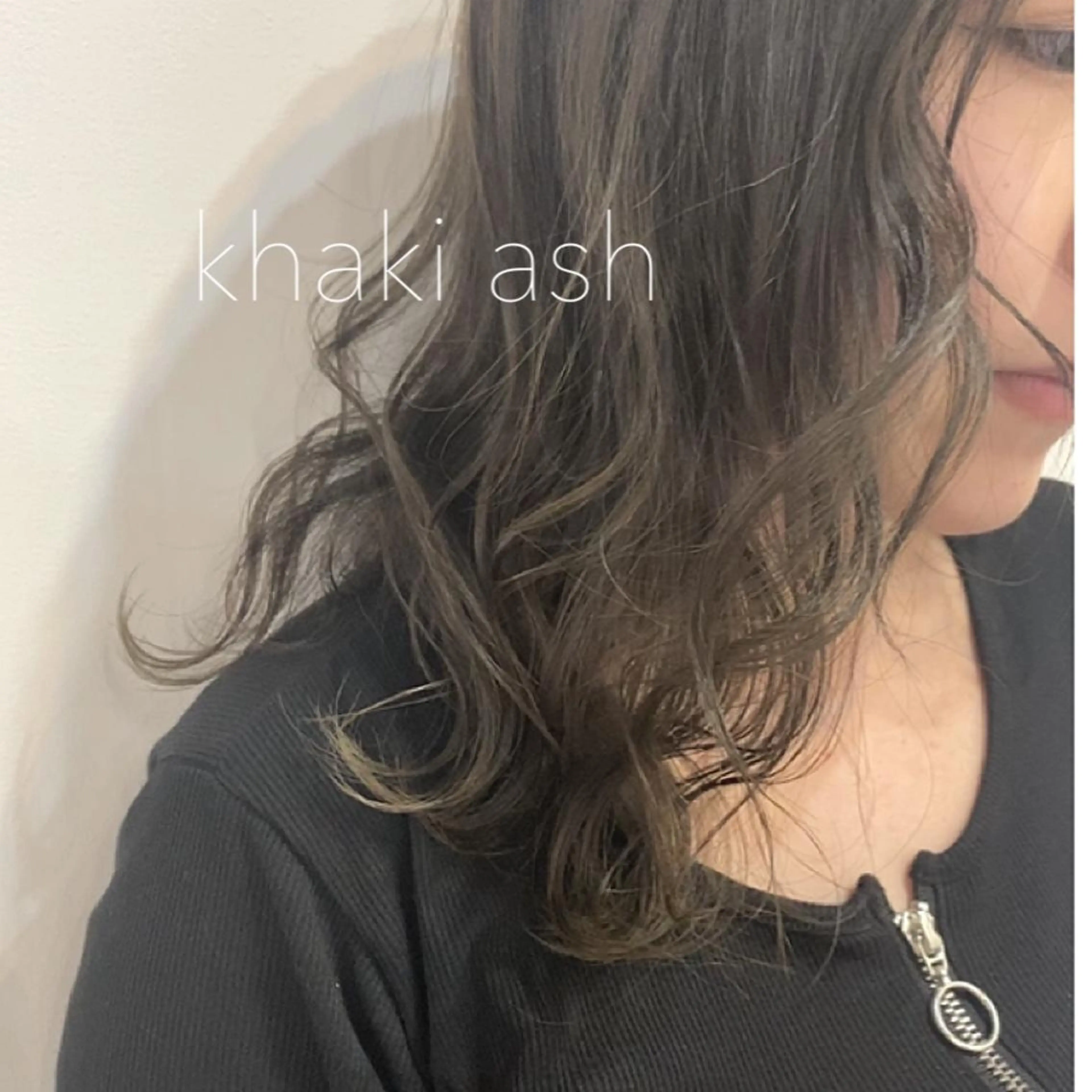 セミロング カラー ヘアアレンジ satsuki 暖色・ブラウンカラーのヘアスタイル