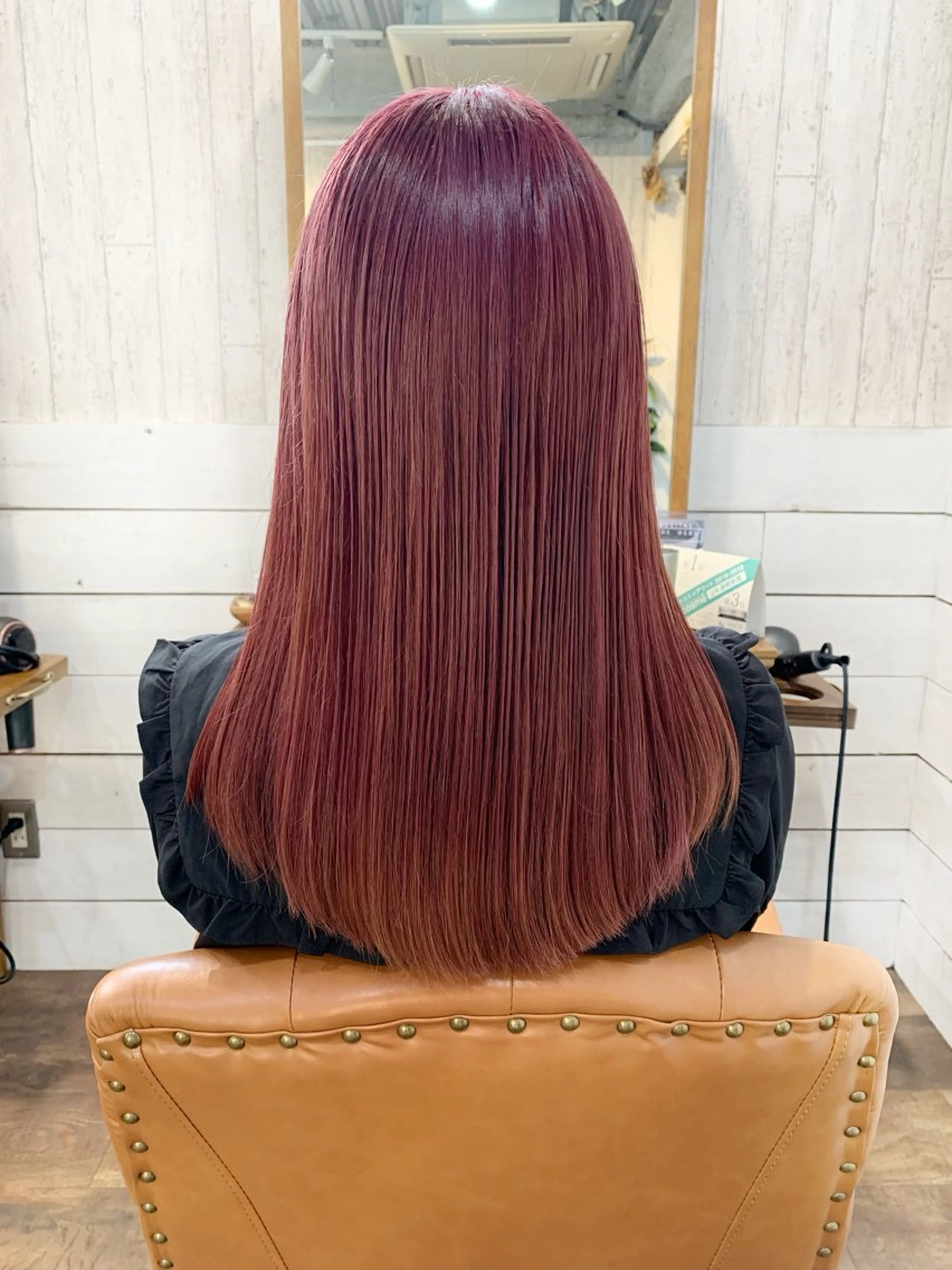 ロング 切りっぱなしボブ アッシュ ボブ 髪質改善 トリートメント ヘアカラー 初めてでも失敗しない 透明感カラー　Miiのヘアスタイル