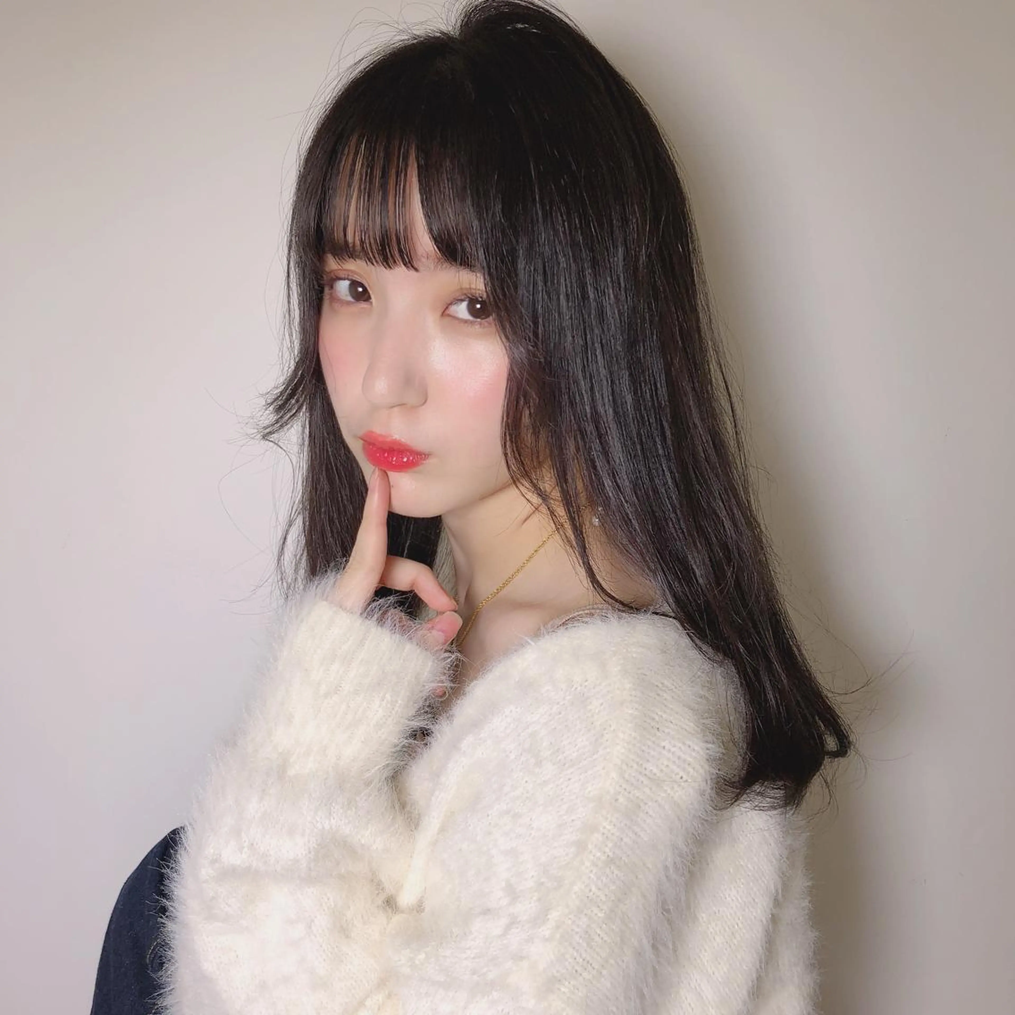 セミロング 店長/mao/ 前髪/顔周りカットのヘアスタイル