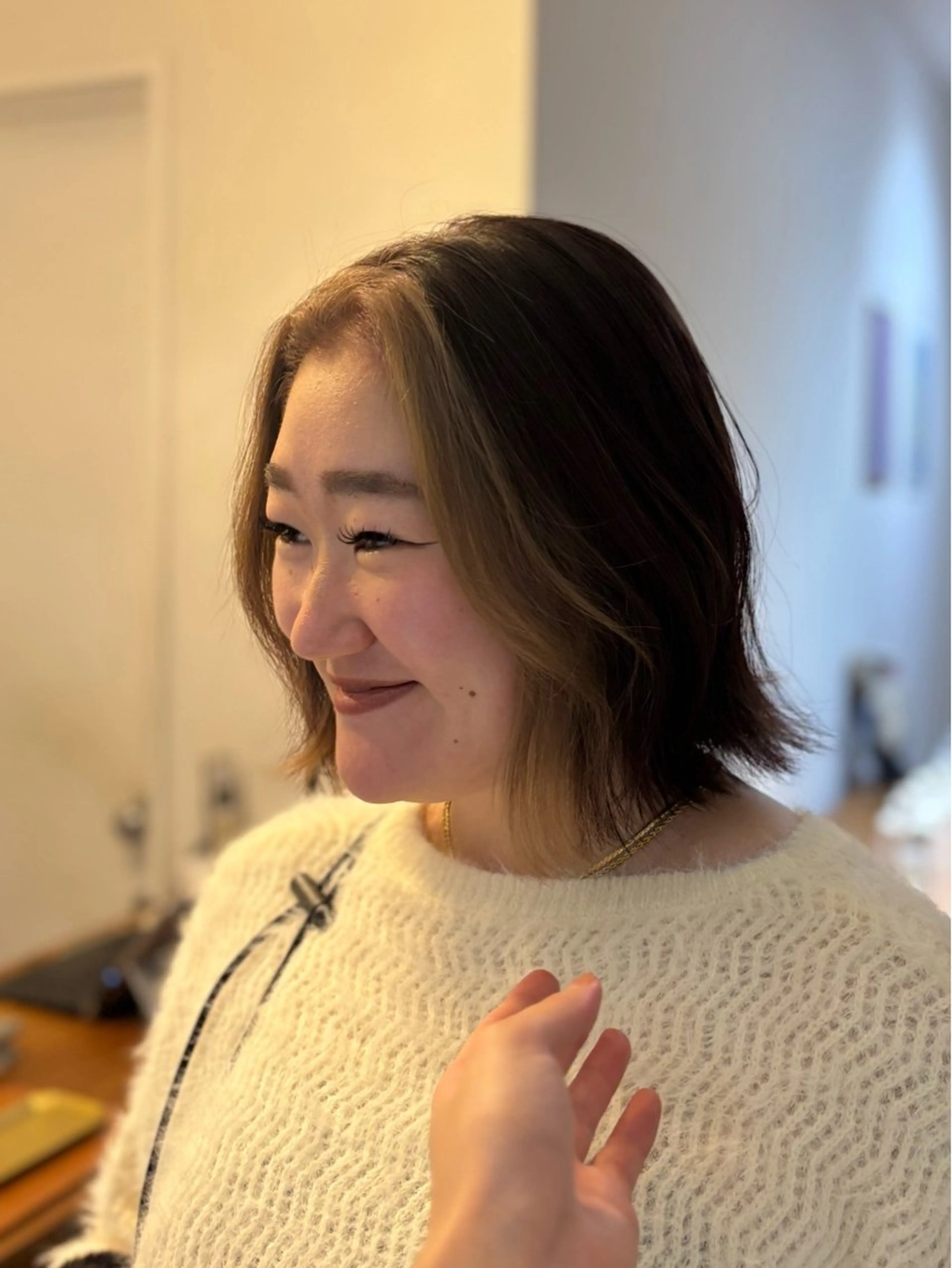 ミディアム カラー ヤマノウチ アヤカのヘアスタイル