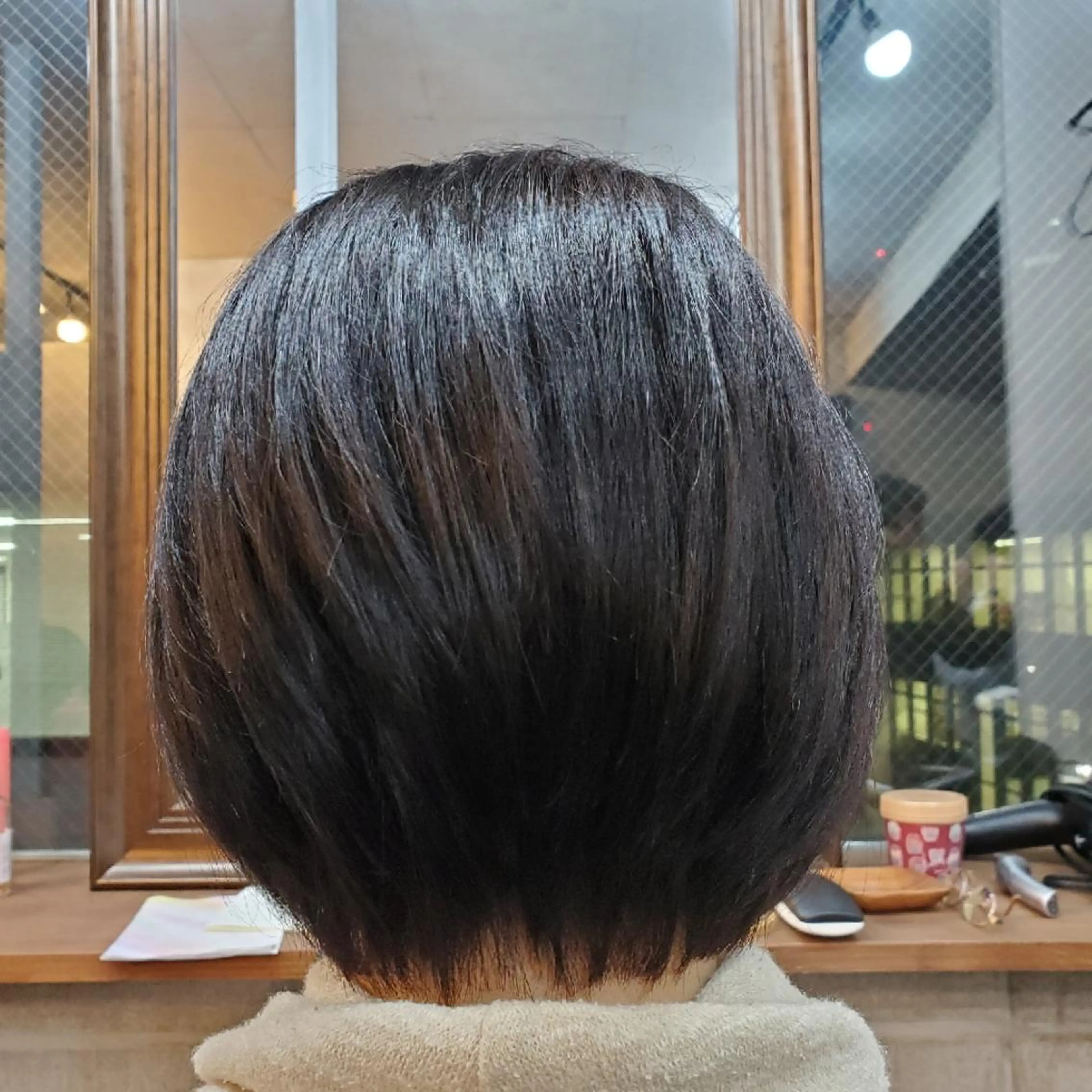 ショート カラー S. ERIのヘアスタイル