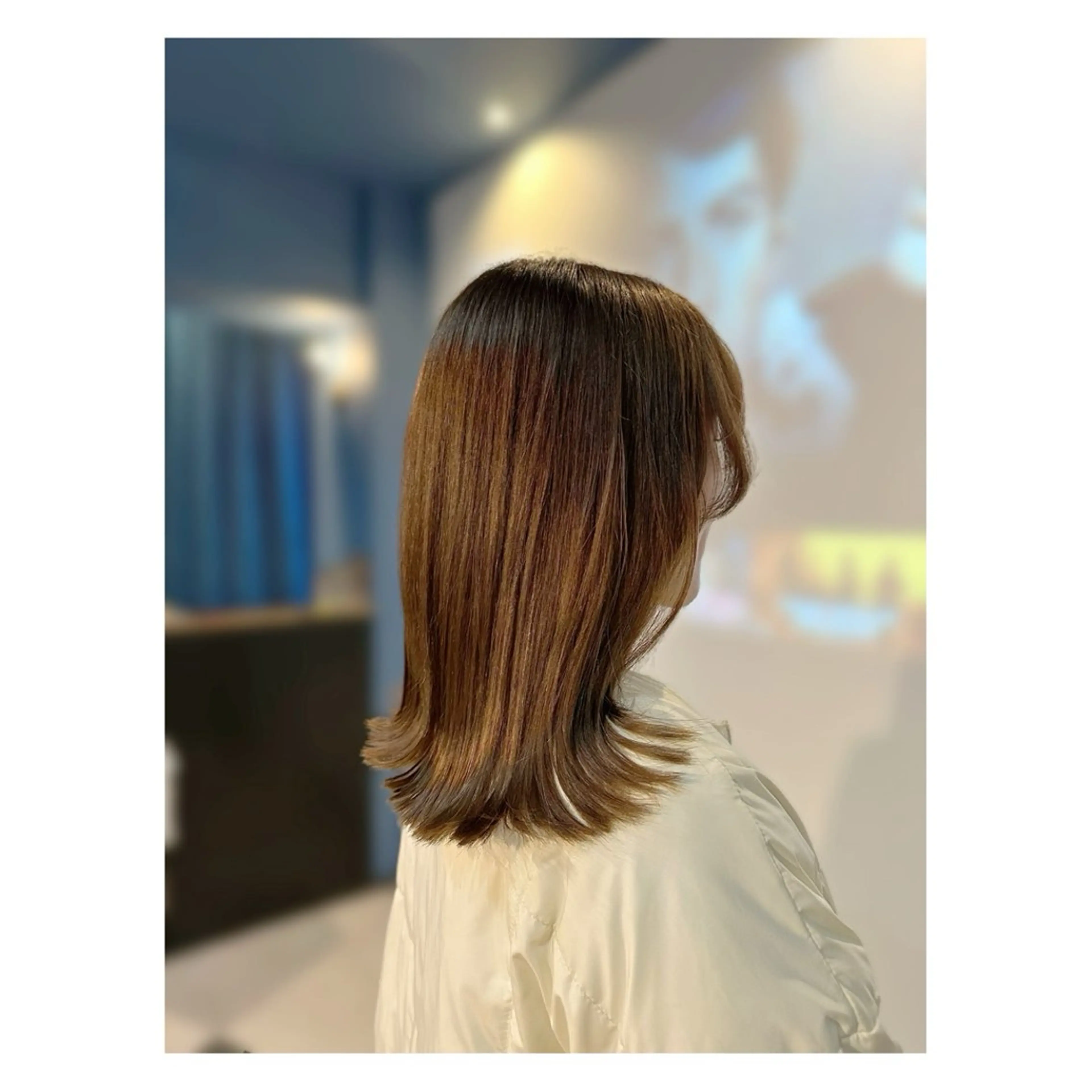 ミディアム カラー くびれヘア 縮毛矯正 Mole  Me所属・中野 誠子のヘアスタイル