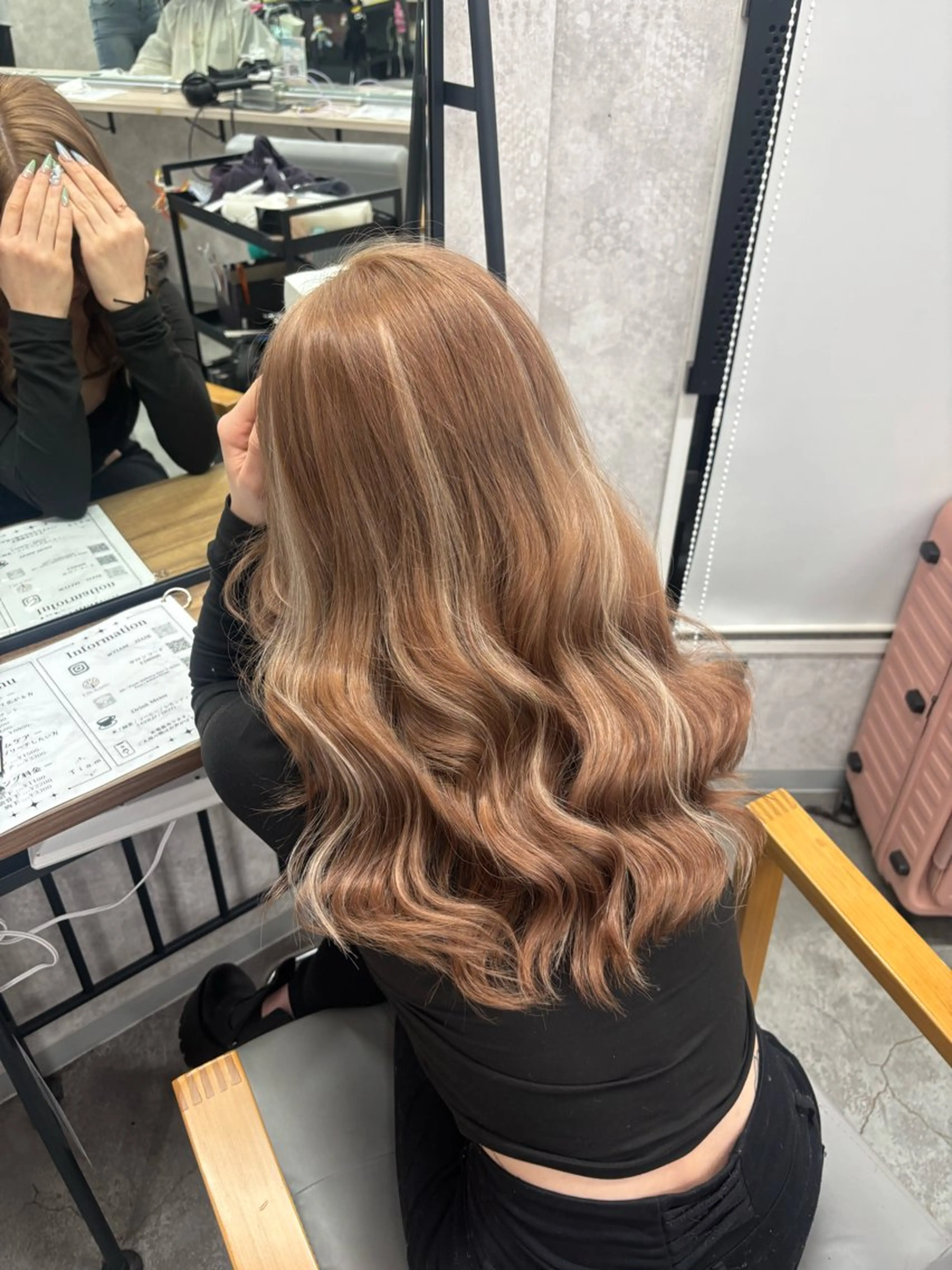 ロング カラー ヘアカラー トリートメント ギャル/ハイトーン 特化/ルイヤのヘアスタイル