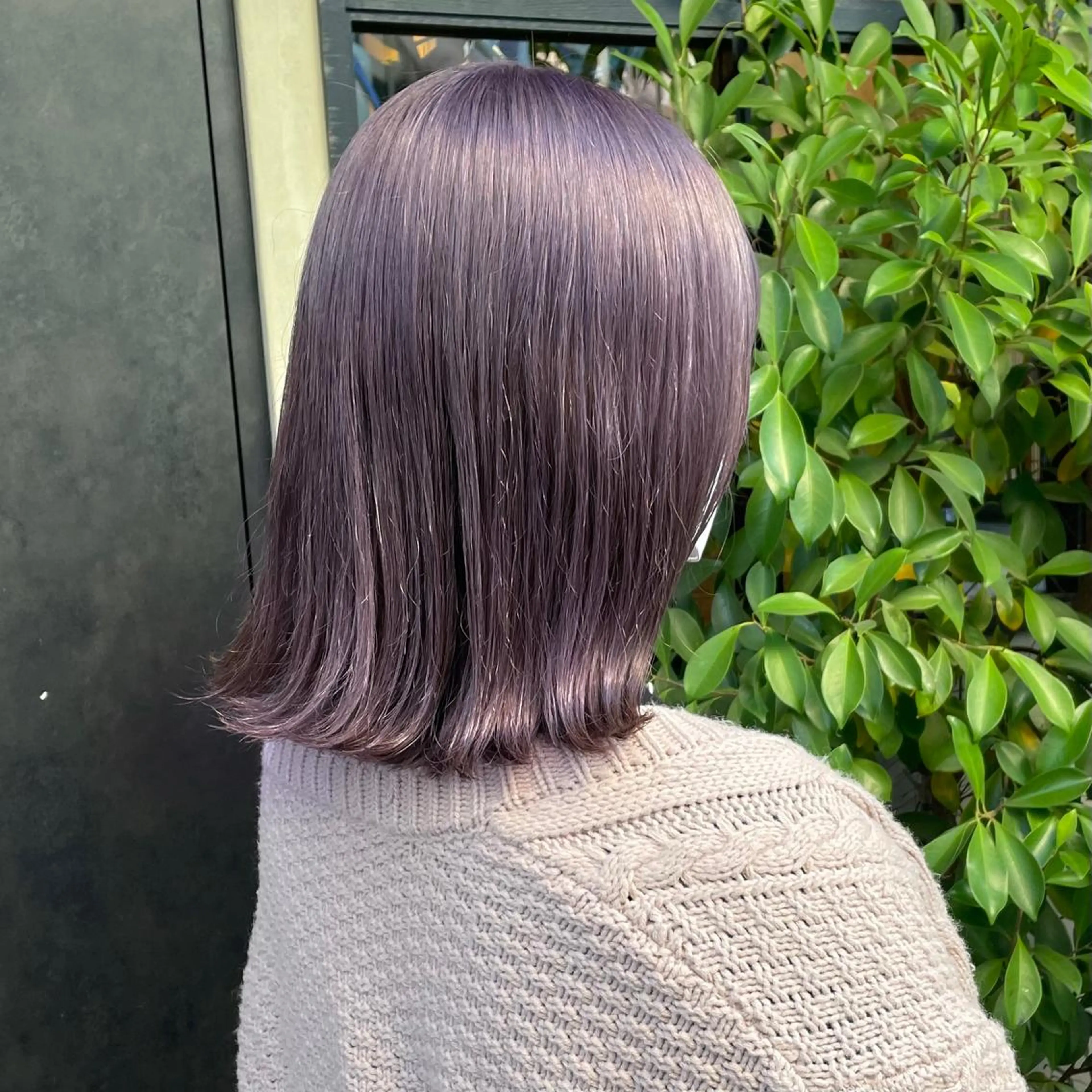 セミロング カラー ブリーチ ラベンダーカラー ヘアカラー トリートメント 竹内 春奈のヘアスタイル