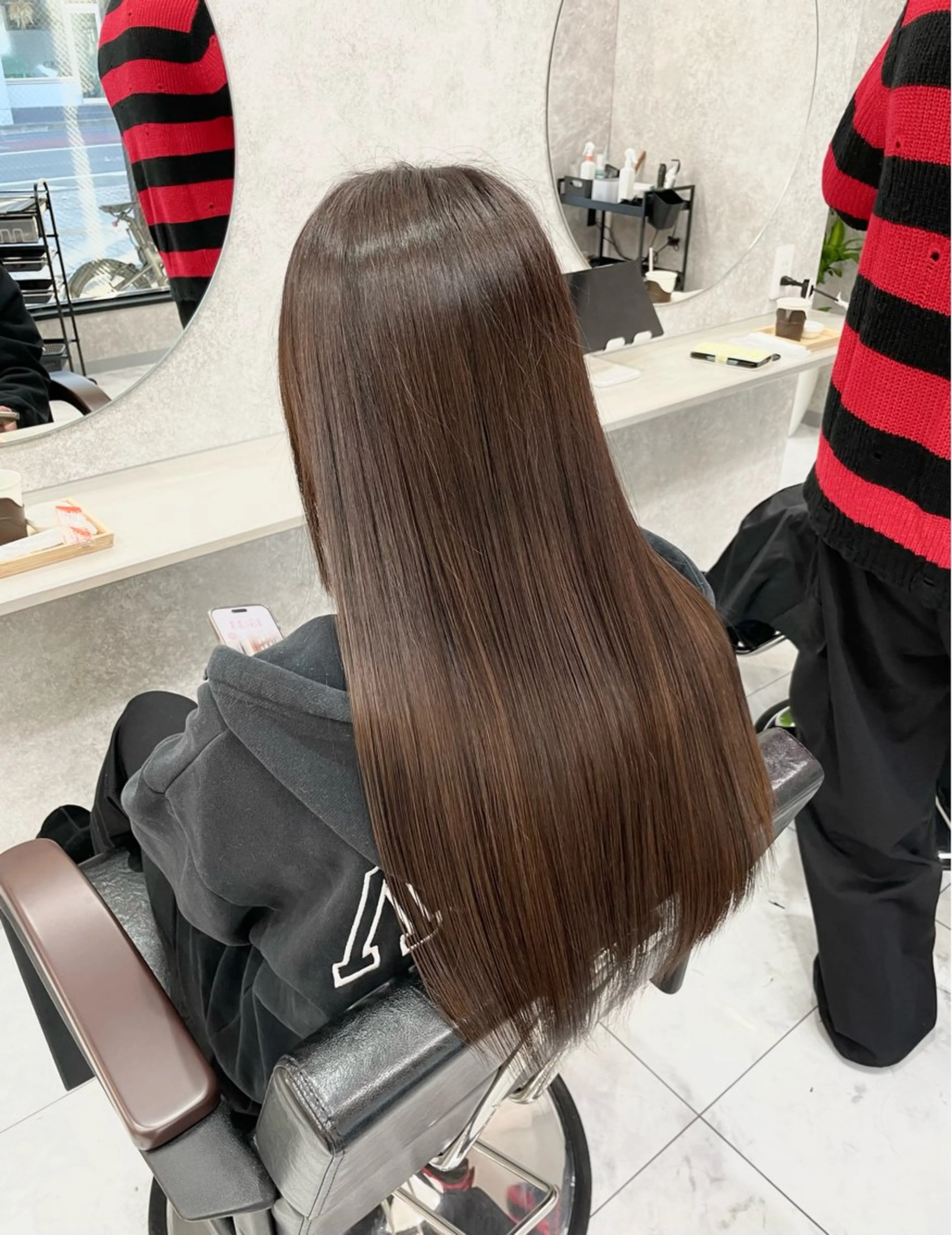 🦋うるツヤ究極✨️ワンカラー＋髪質改善トリートメント🦋の写真