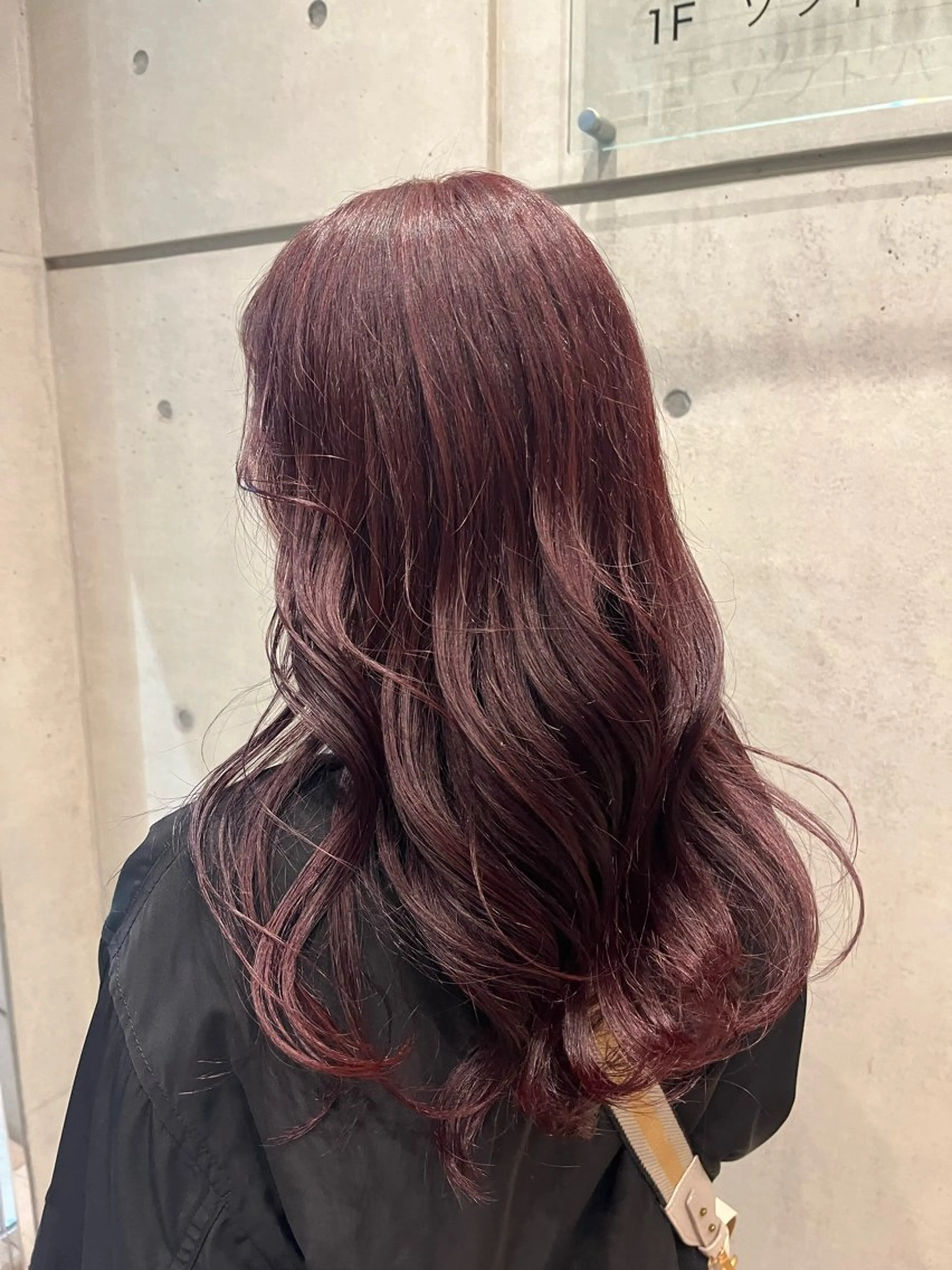 ミディアム カラー レッドカラー 透明感カラー人気 ナンバーワンMIYUのヘアスタイル