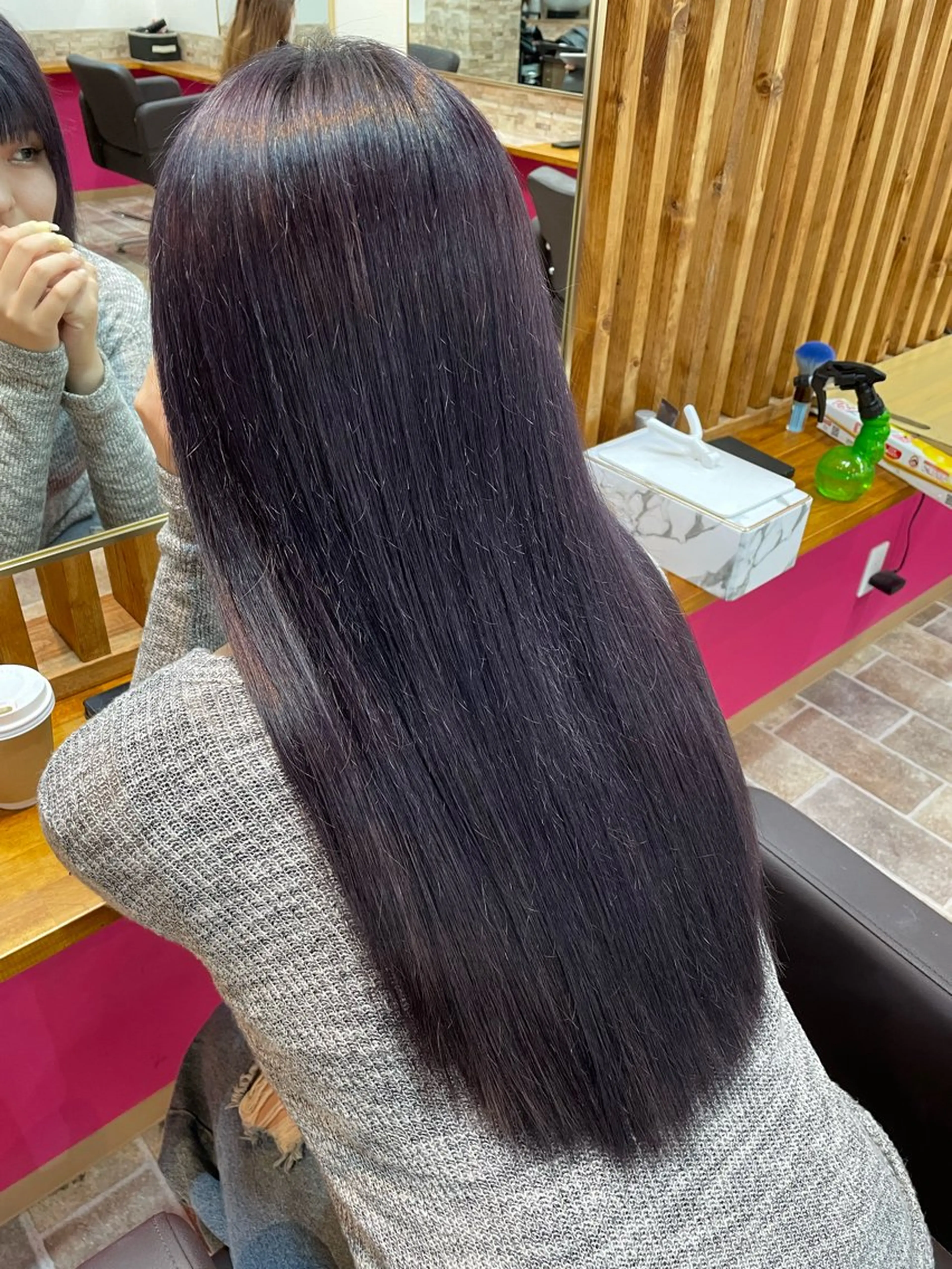 ロング カラー ディープラベンダー ラベンダーカラー ヘアカラー YUI/ ブリーチカラー🌷のヘアスタイル