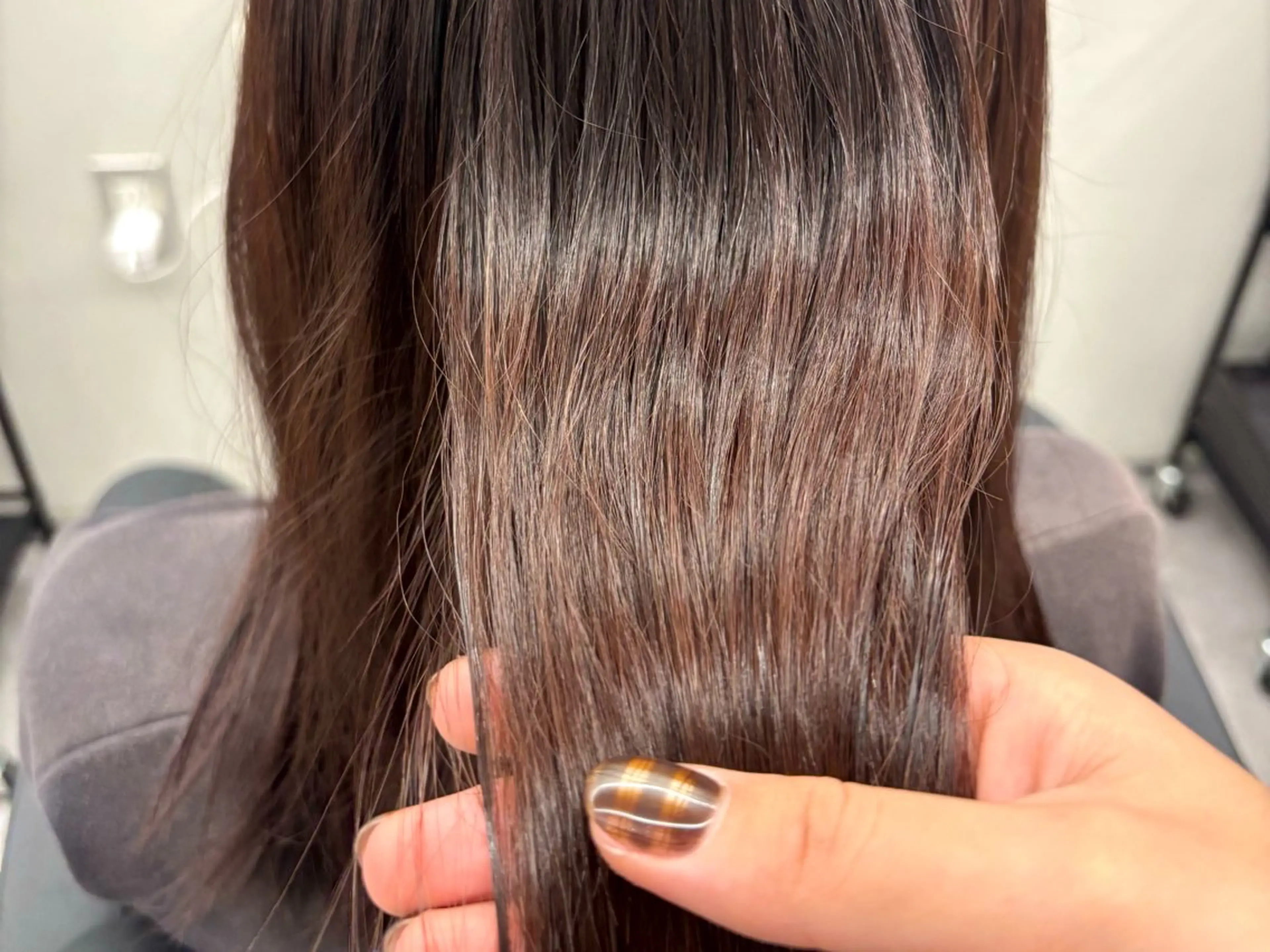 ミディアム 明石 優衣のヘアスタイル