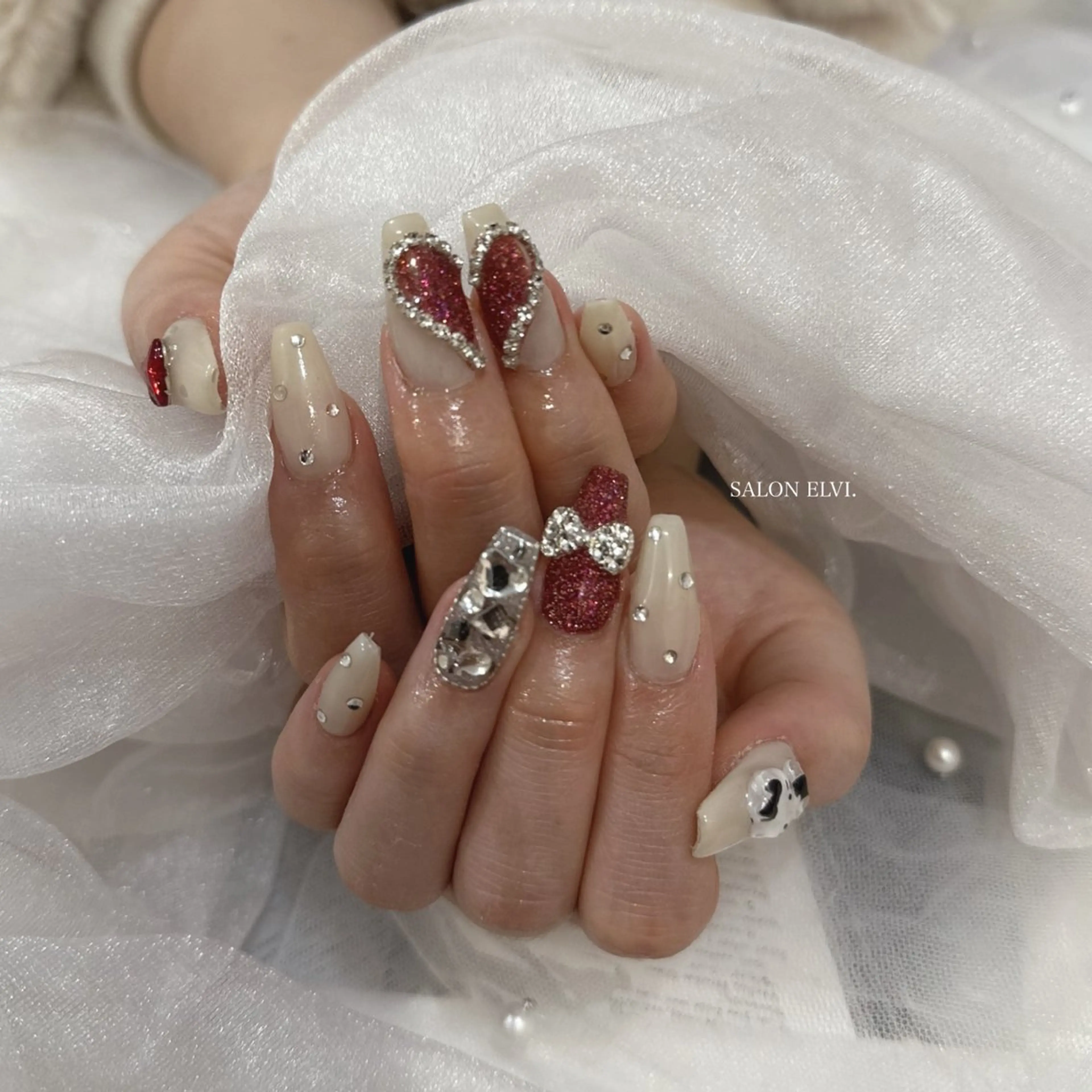 ネイル SALON ELVI.のネイルデザイン