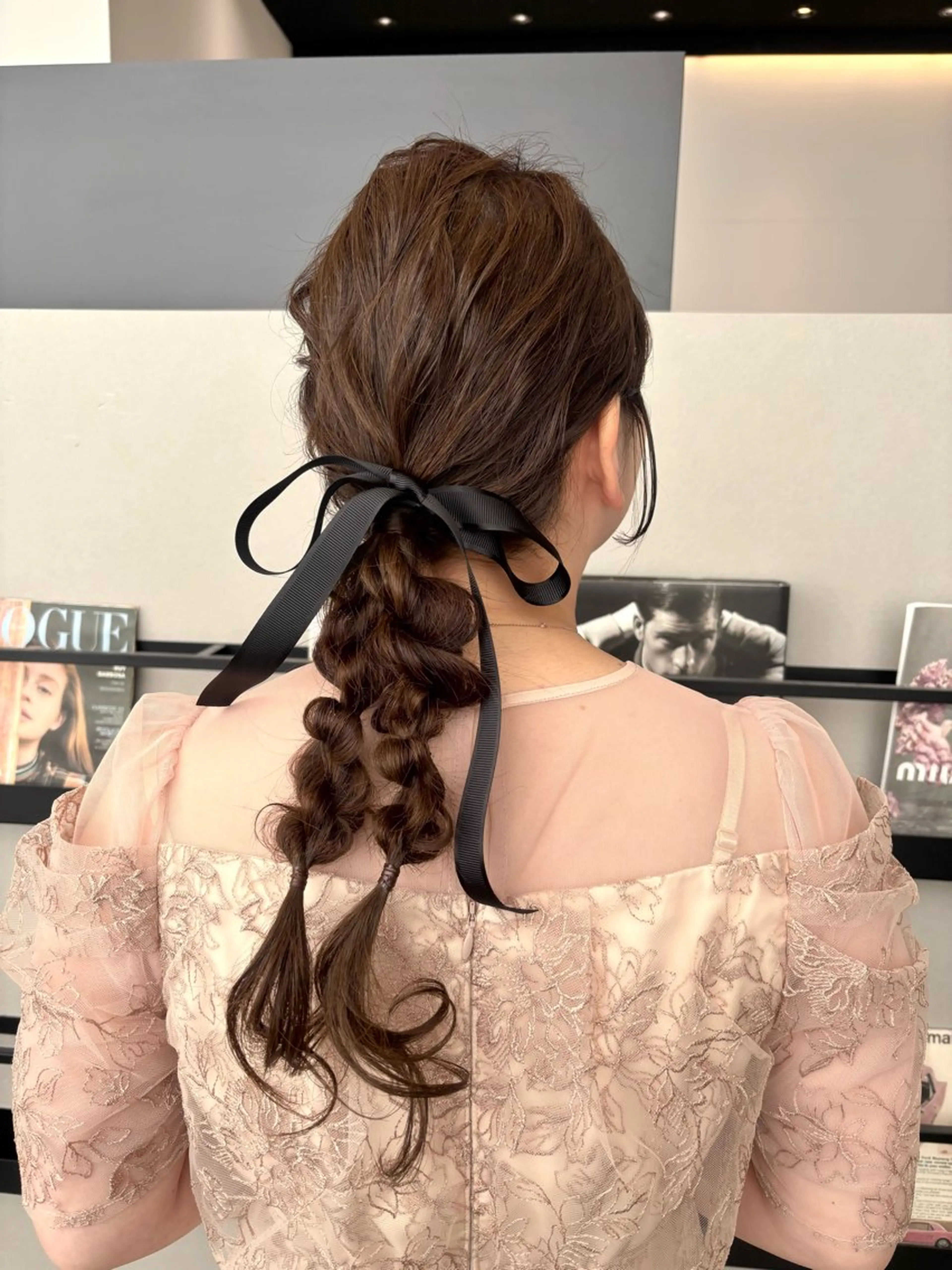 セミロング カラー ヘアアレンジ 結婚式・ブライダル ヘアセット 透明感カラー/ レイヤーkotonoのヘアスタイル