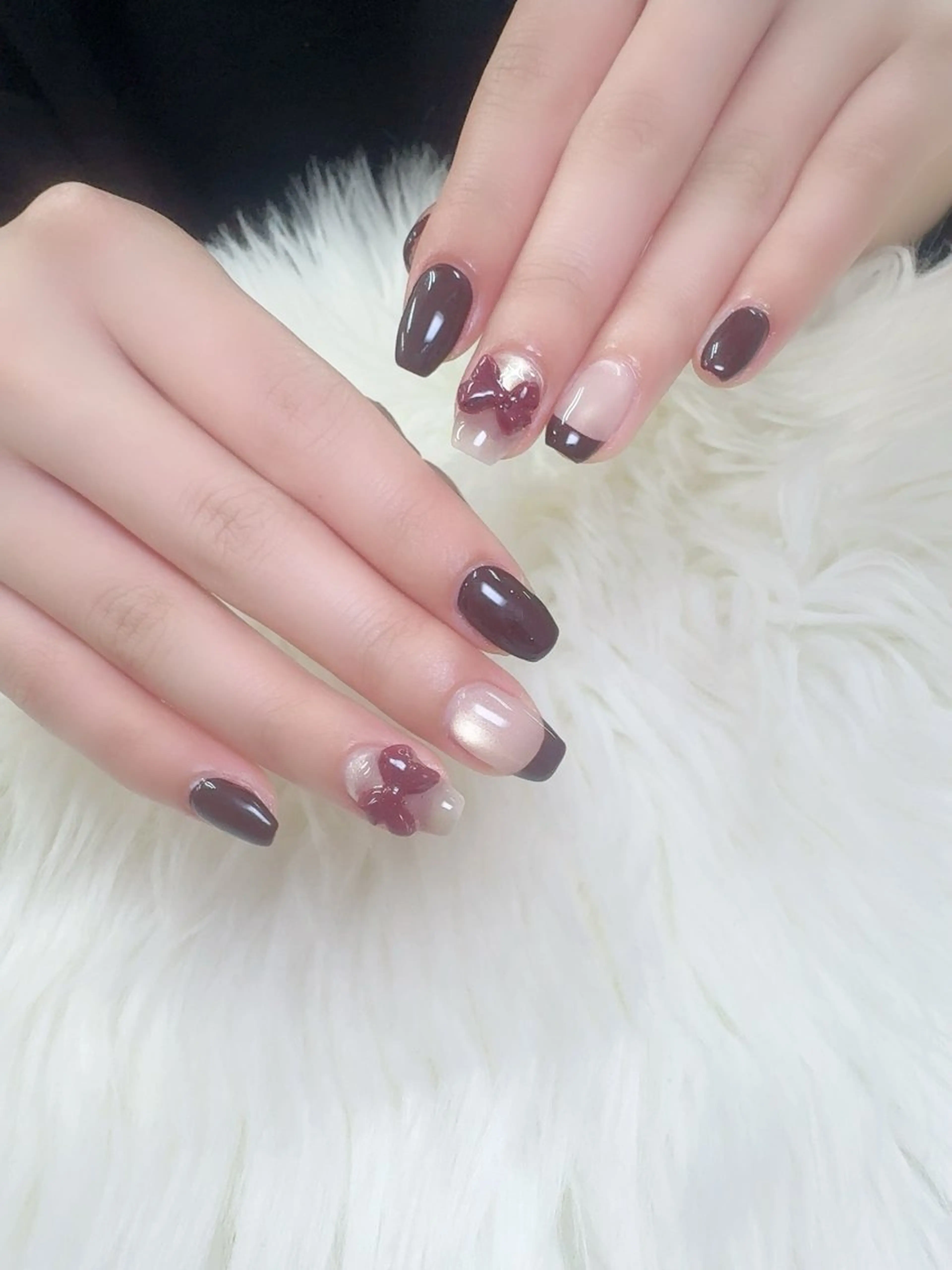 ネイル フレンチネイル 韓国ネイル マグネットネイル ニュアンスネイル オフィスネイル ハンドネイル Mlan Nailのネイルデザイン