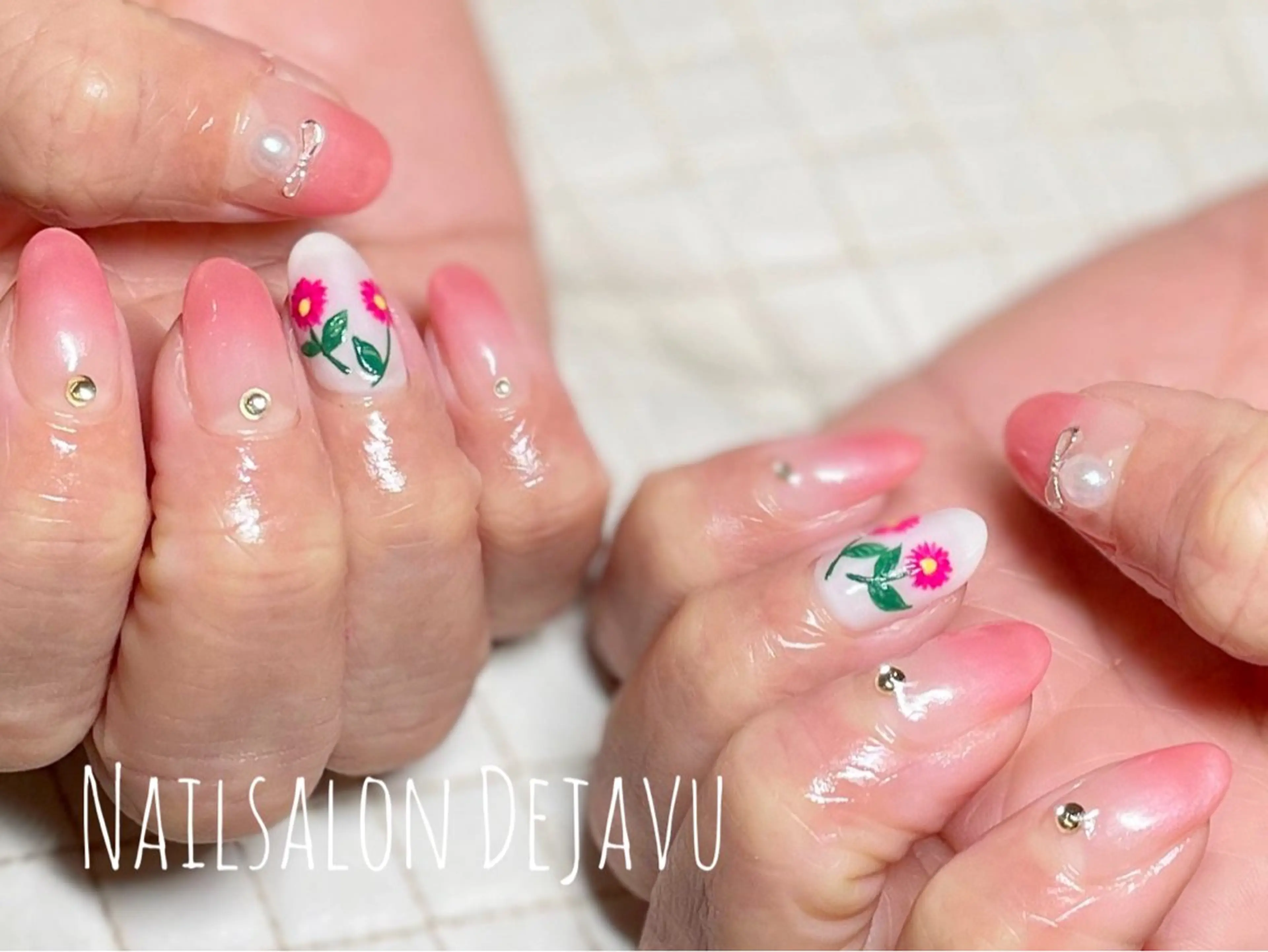 ネイル ハンドネイル Nail salon Dejavu 🌿のネイルデザイン