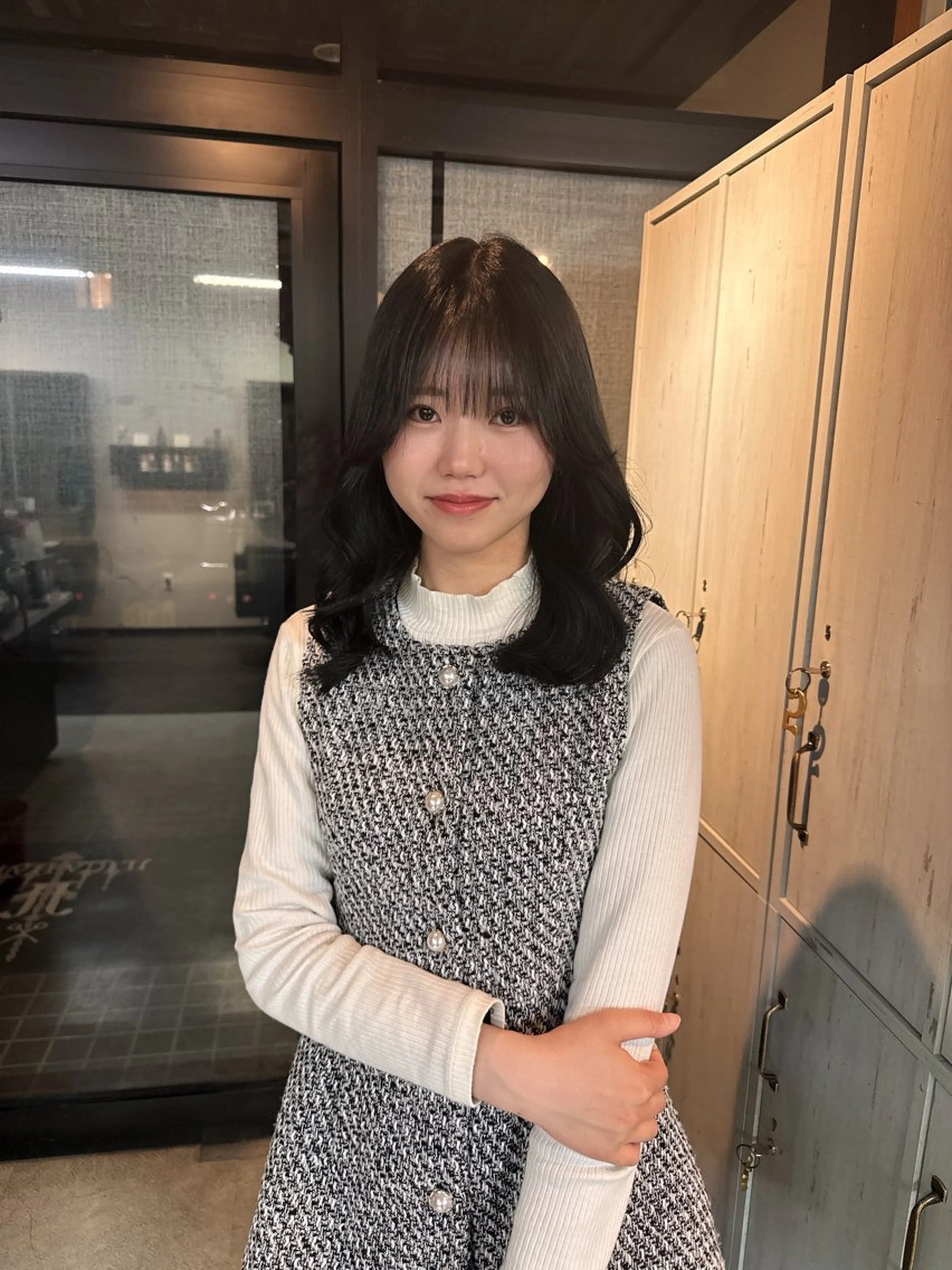 ミディアム ヘアカラー 奴賀 詩のヘアスタイル