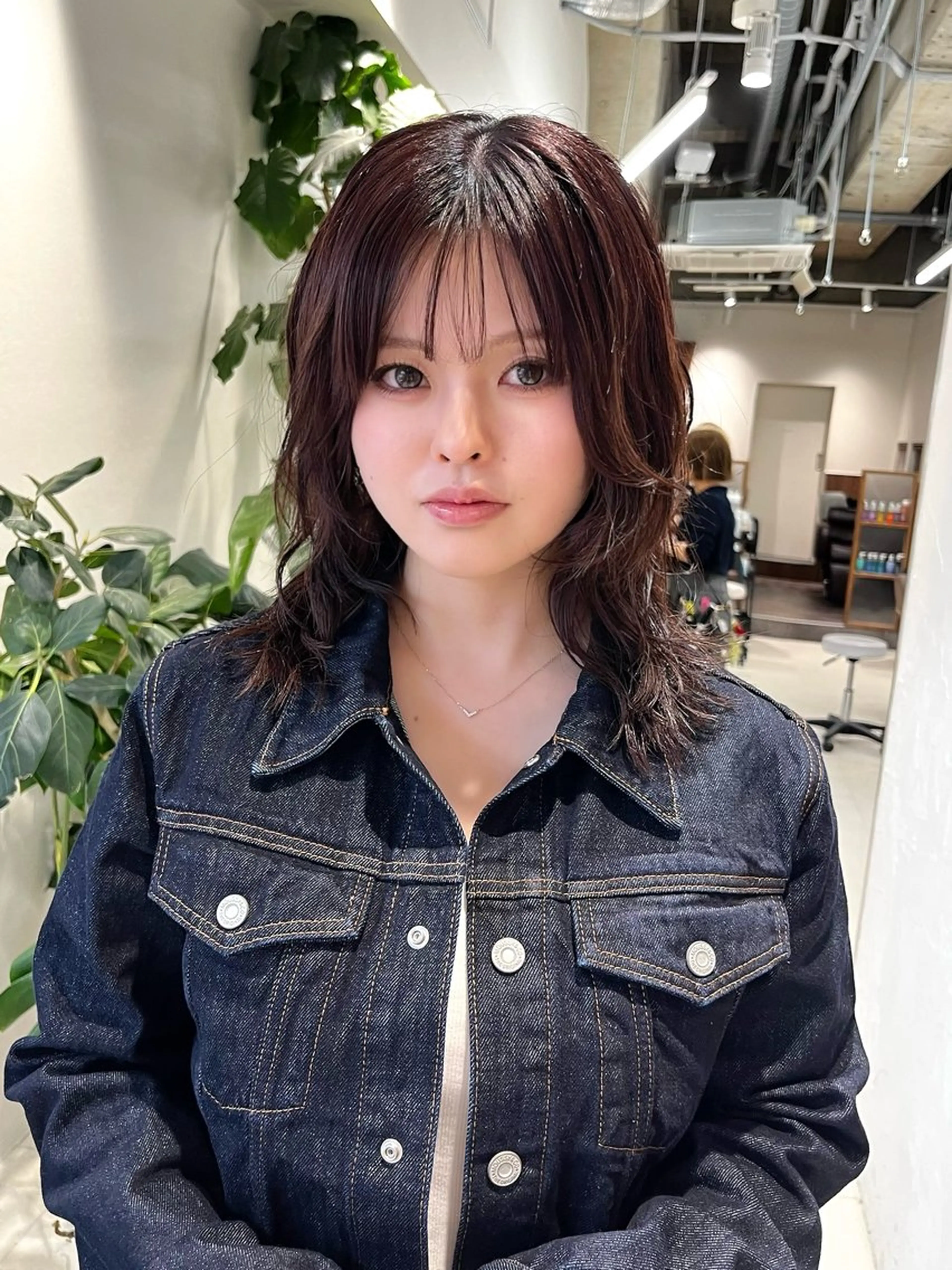 ミディアム カラー レイヤーカット カット ヘアカラー トリートメント レイヤーカット/ブラ ウンカラー/河野凜のヘアスタイル