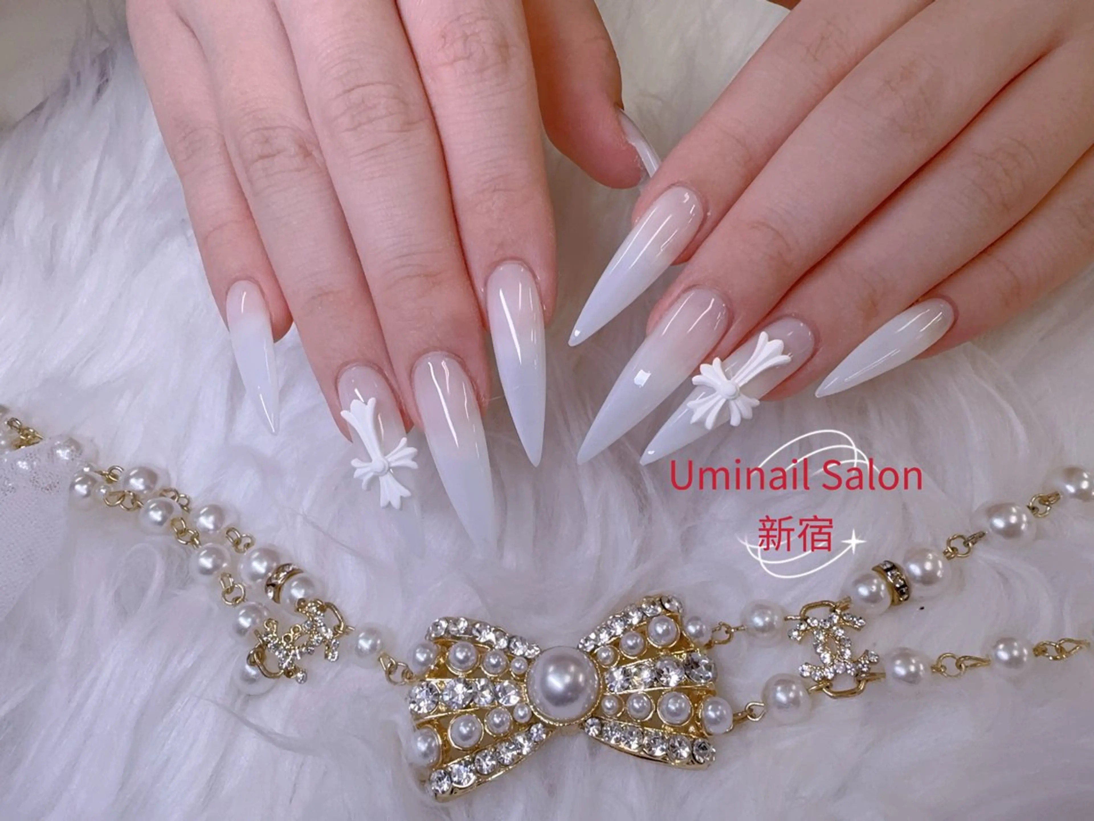 ネイル UMI ネイルサロン新宿🎀のネイルデザイン
