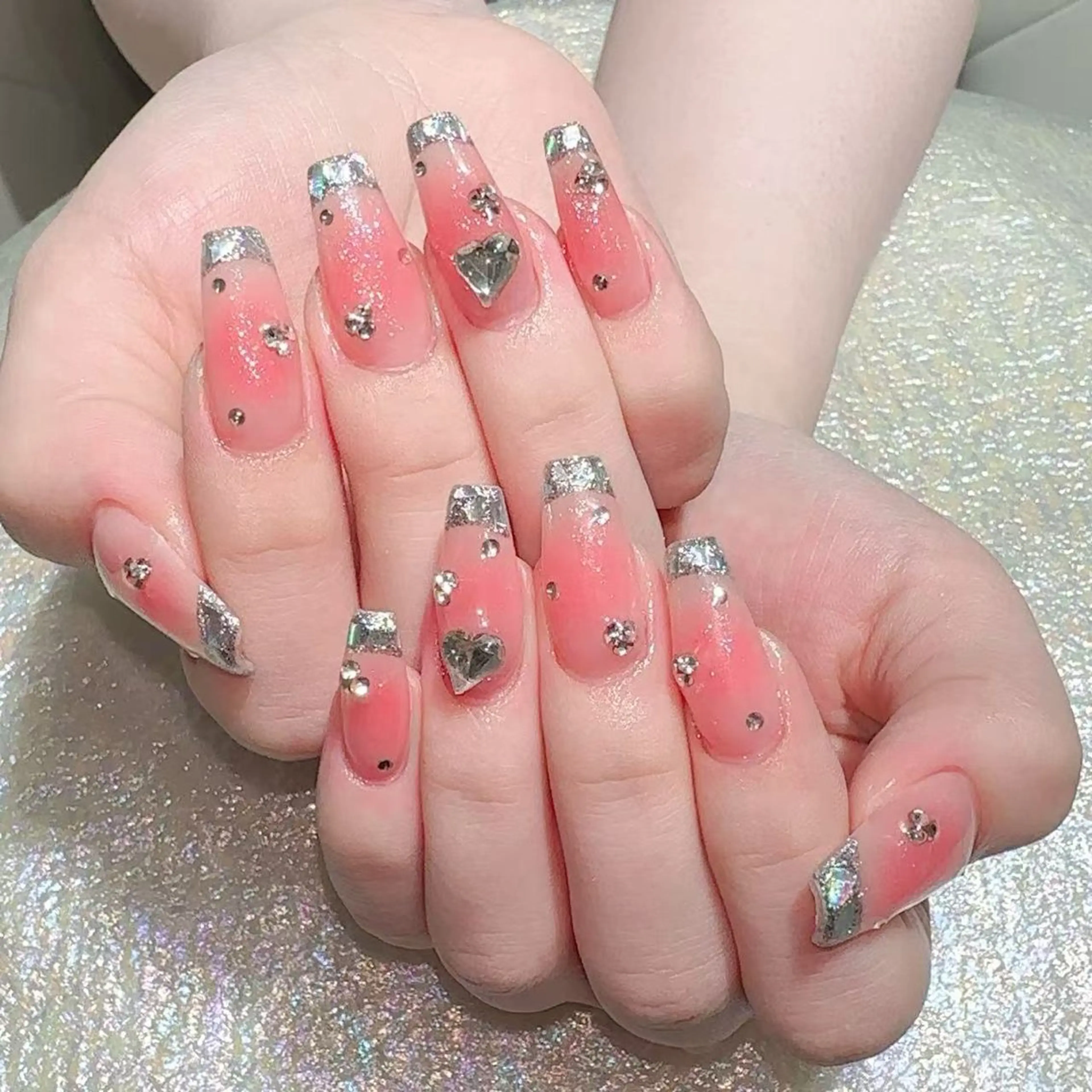 ネイル ハンドネイル Queens マオのネイルデザイン