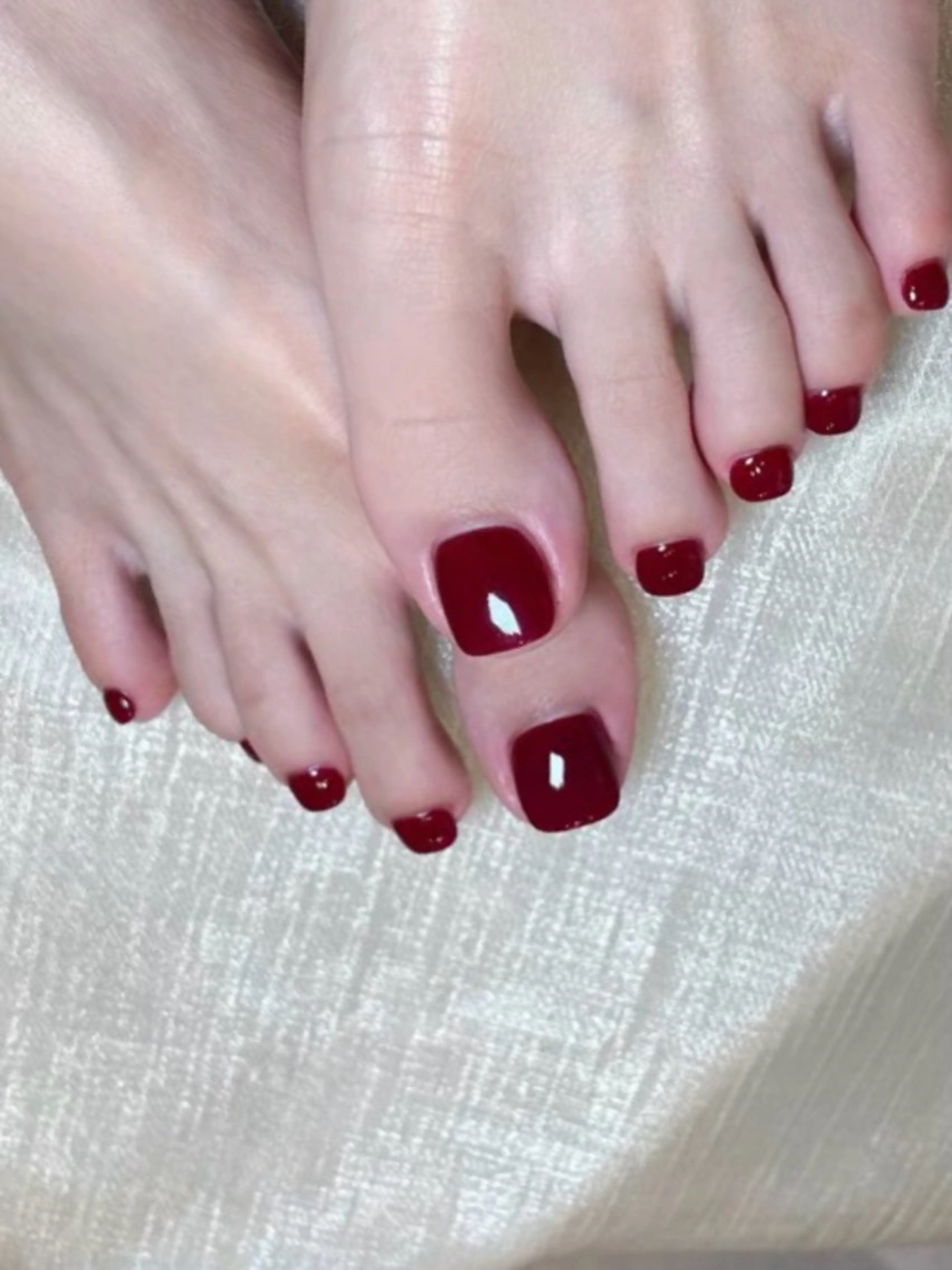 ネイル オーロラネイル チークネイル フレンチネイル ジェルネイル ガラスフレンチ フットネイル Nail Jolieのネイルデザイン