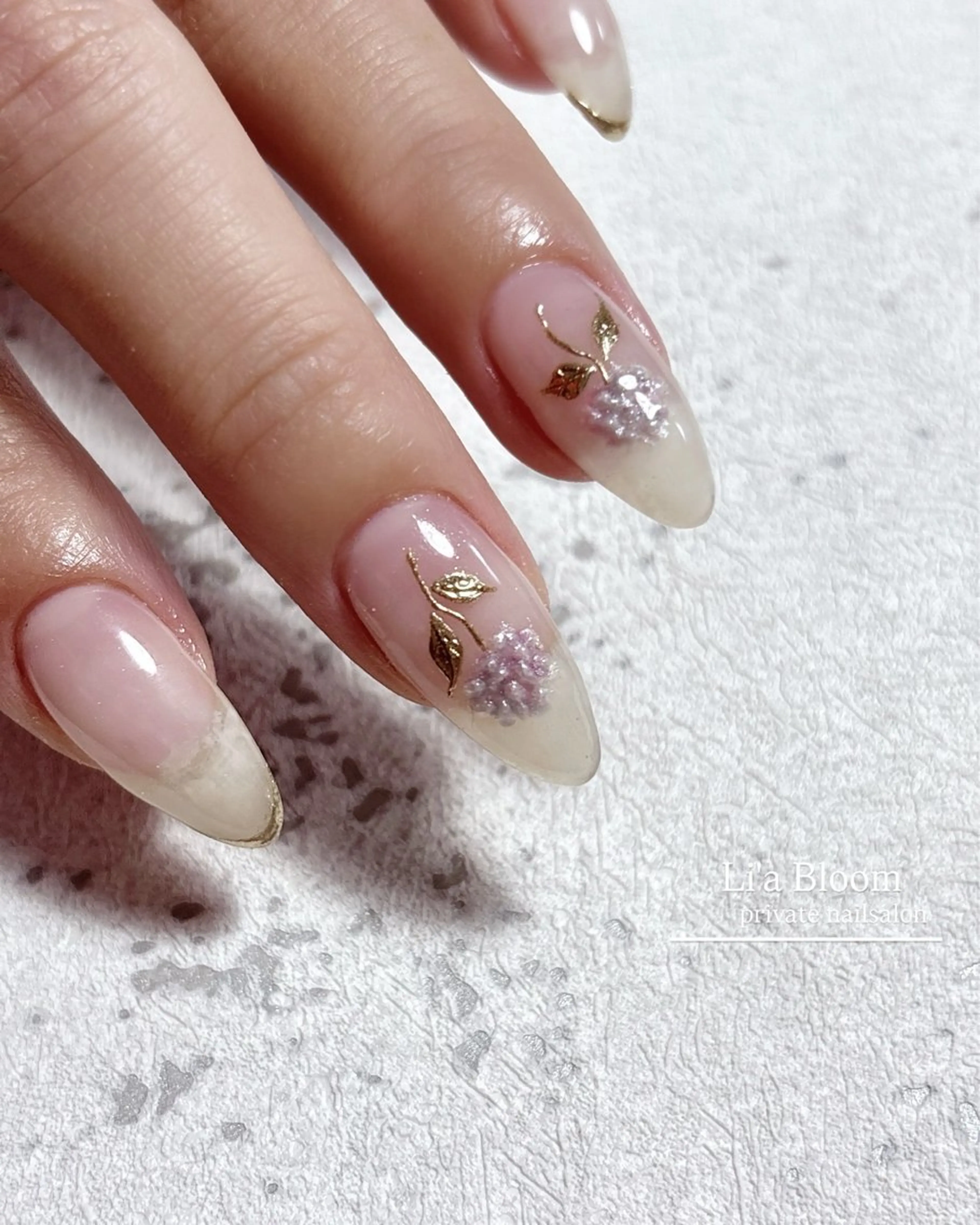 ネイル Li'a Bloom所属・🦋🤍 madoka🤍のネイルデザイン