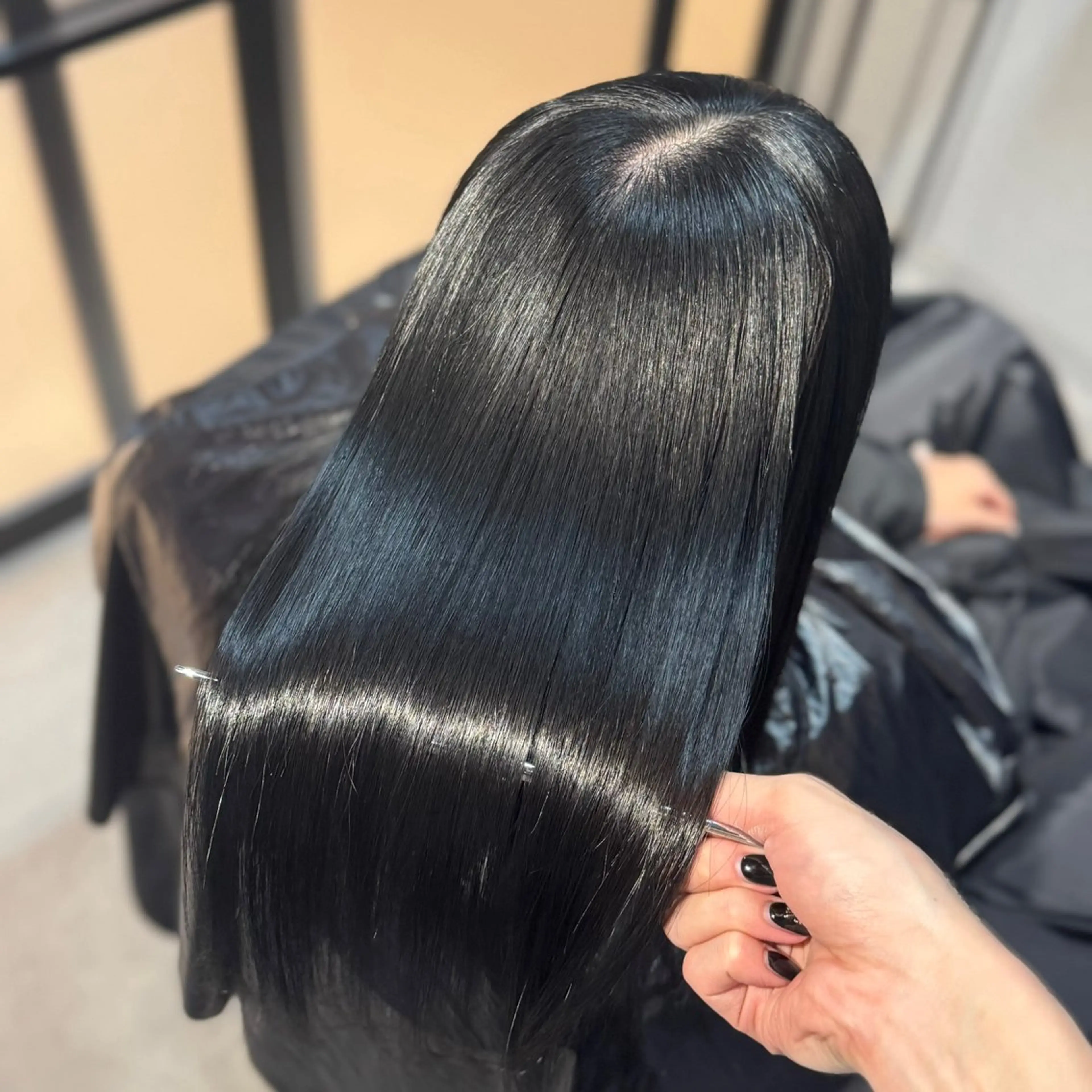 ロング カラー 黒髪 透明感カラー グレージュ オリーブカラー 髪質改善 ヘアカラー トリートメント 髪質改善Ⅰ透明感 艶カラーⅠたつやのヘアスタイル
