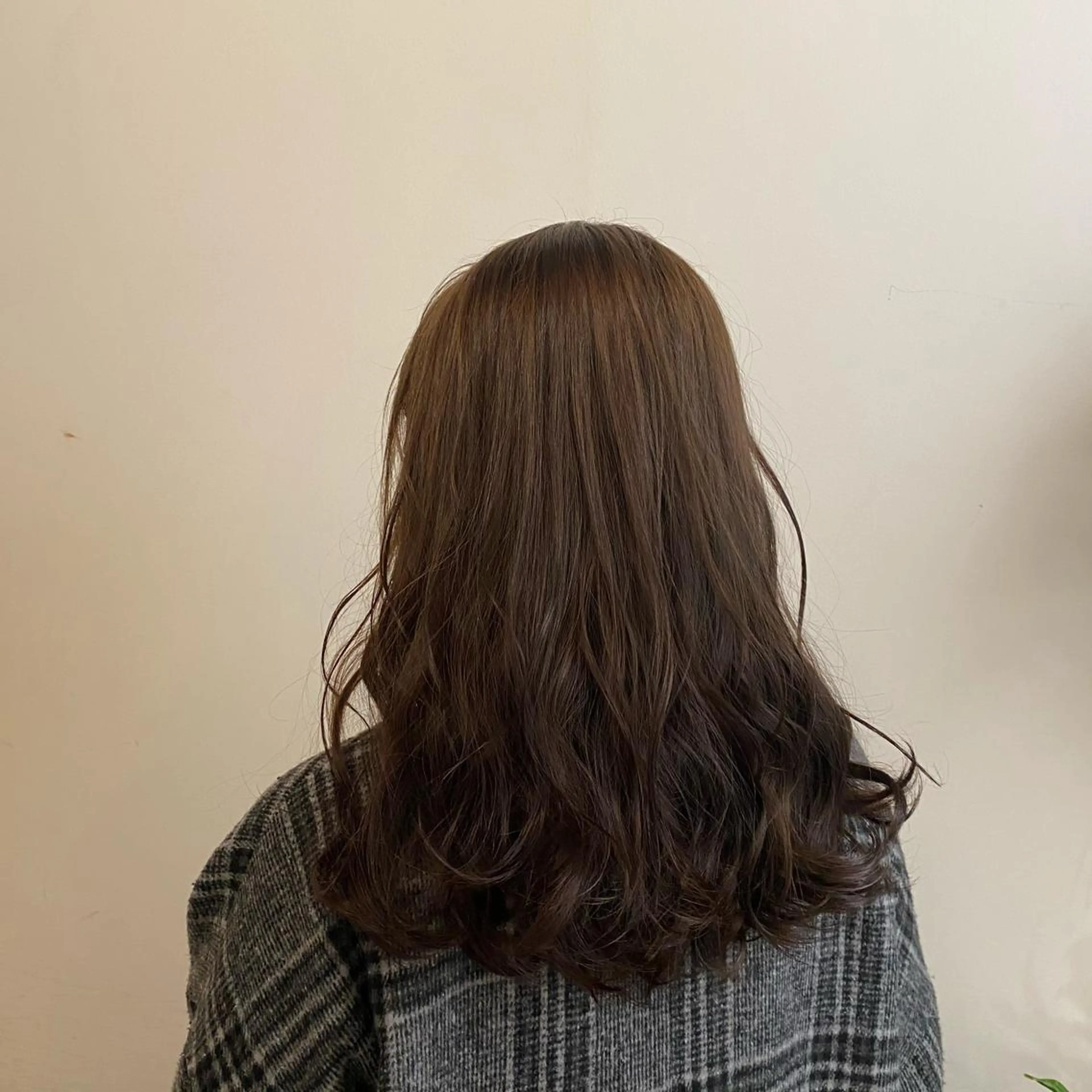 カラー BELO キエのヘアスタイル