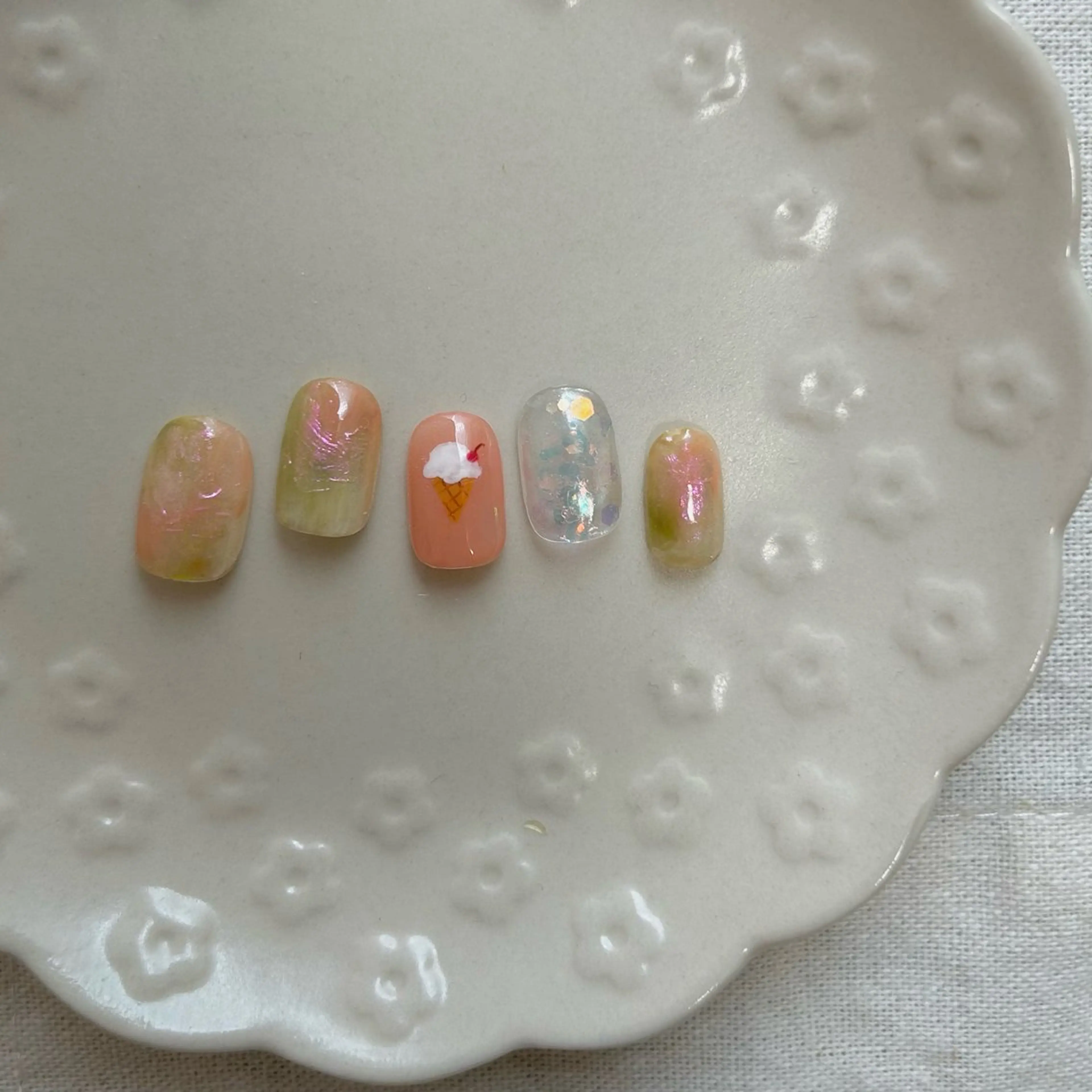 ショート ショートネイル. Home sweetのネイルデザイン