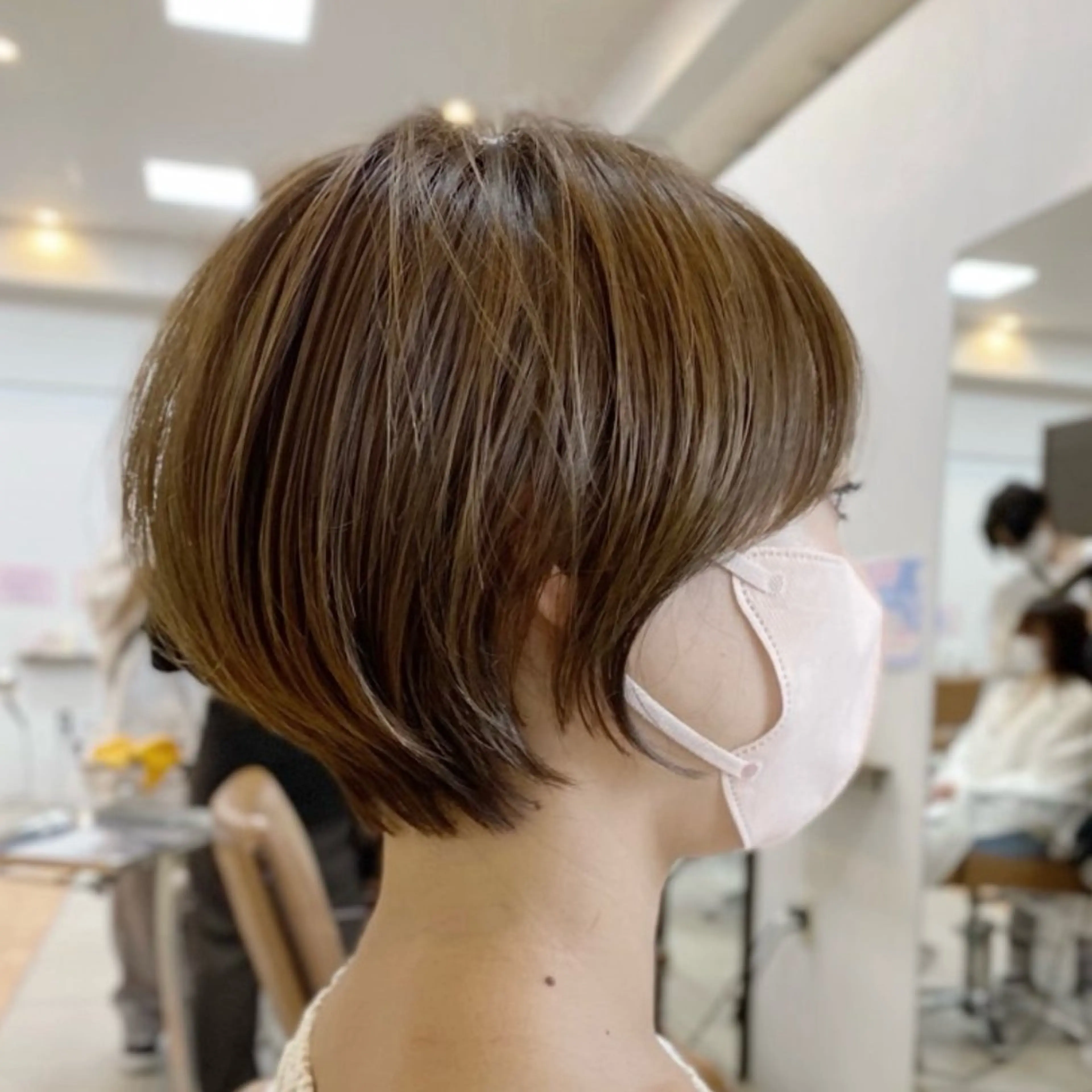 ショート カラー 藤田 祥平のヘアスタイル