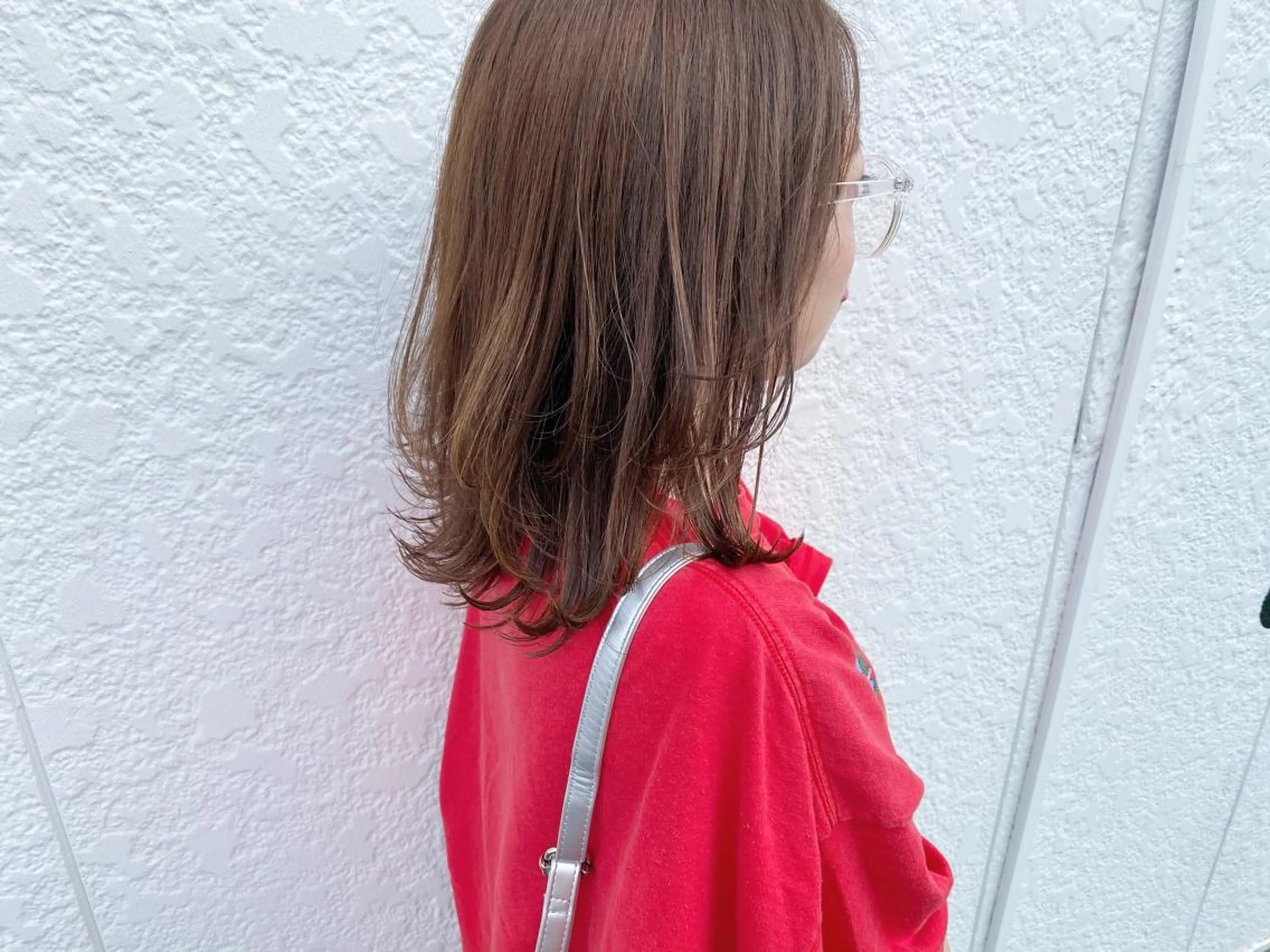 ミディアム ミディアムレイヤー 伸ばしかけ レイヤーカット カット 鈴木 翔梧のヘアスタイル