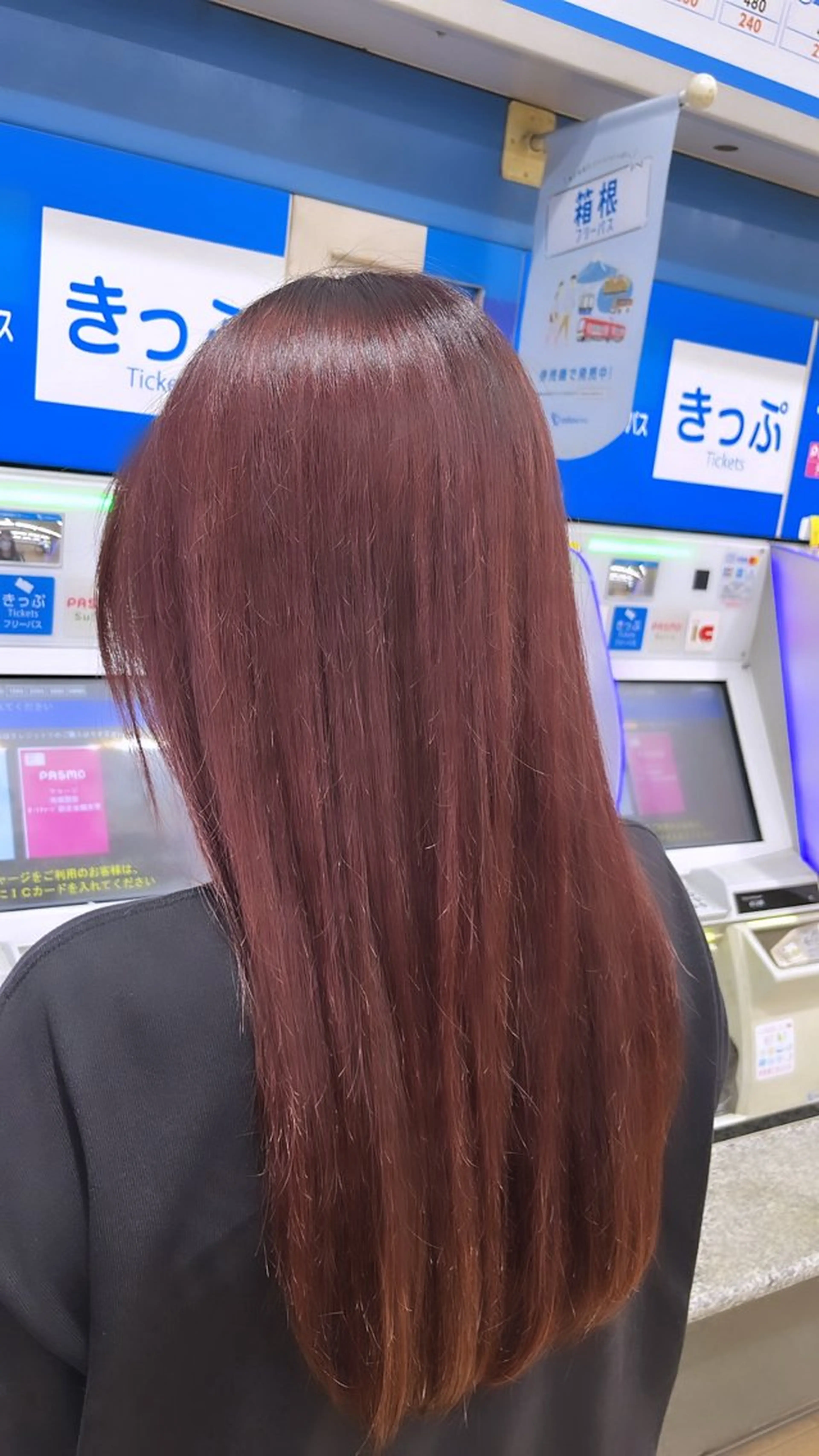 ロング カラー anon Loemのヘアスタイル